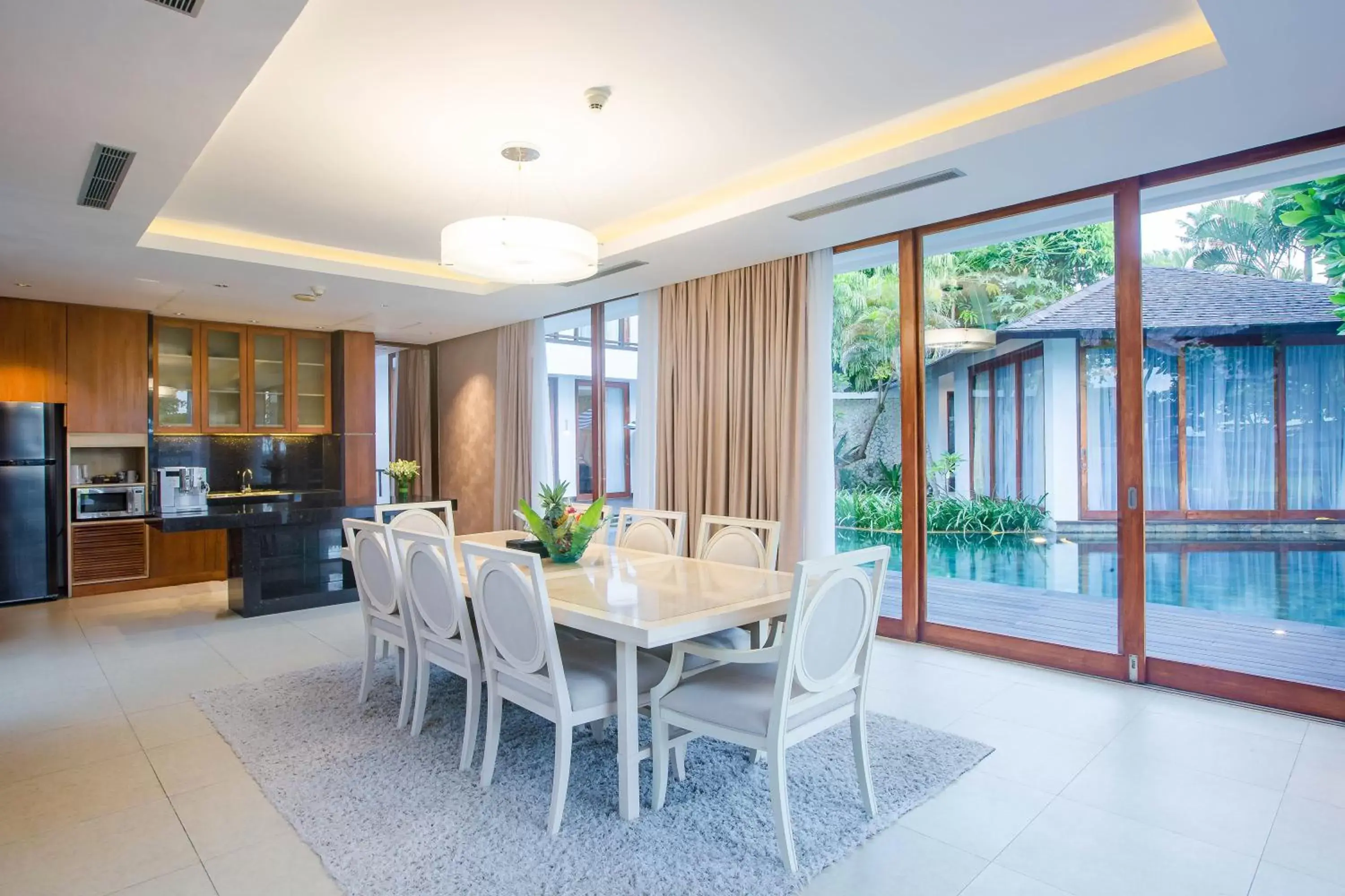 Dining area in Holiday Inn Resort Baruna Bali, an IHG Hotel - CHSE Certified