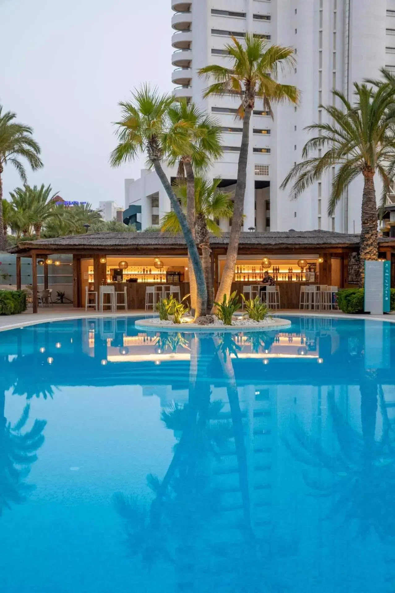 Lounge or bar, Swimming Pool in Hotel BCL Levante Club & Spa - Only Adults Recomended
