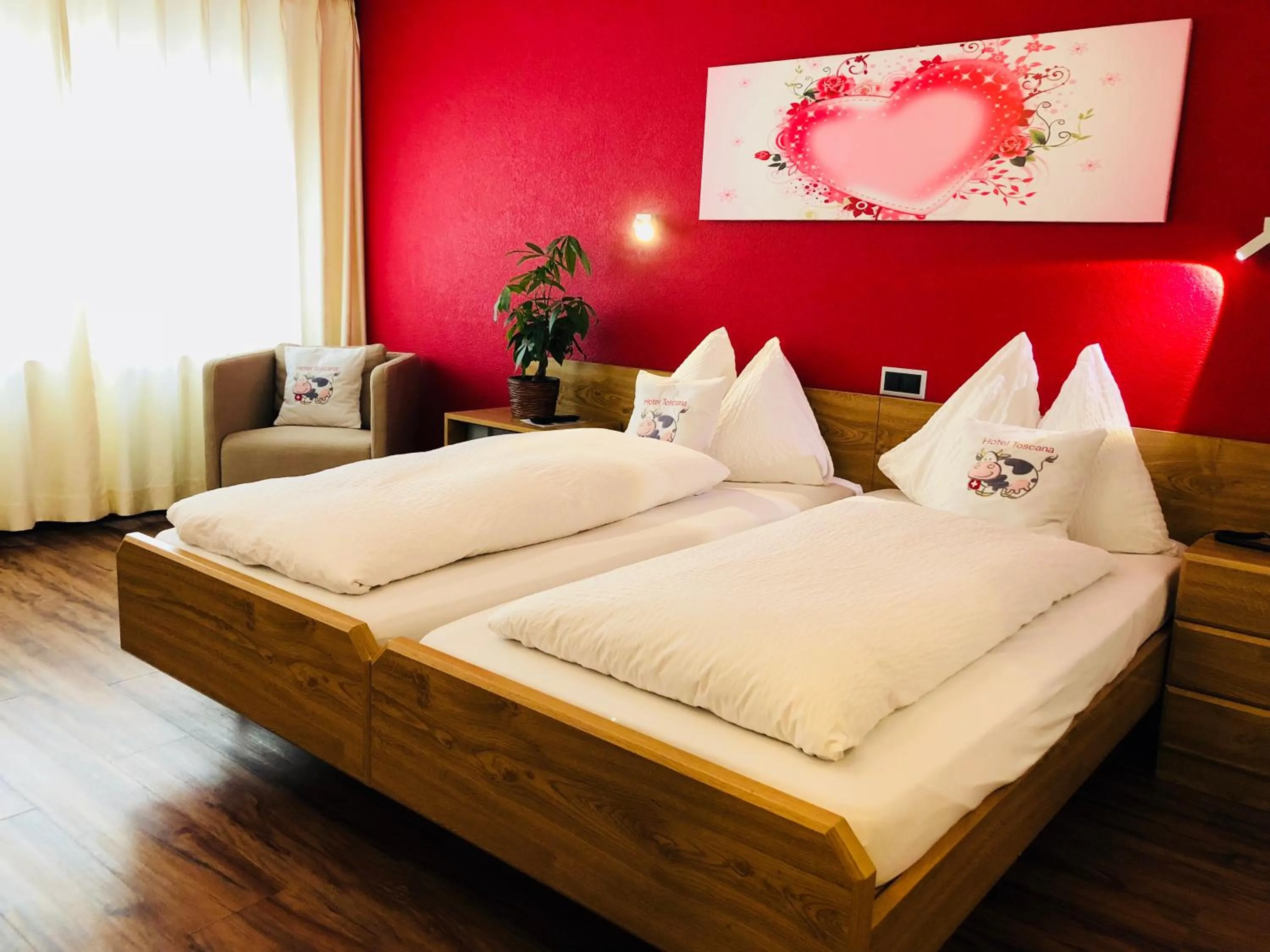 Photo of the whole room, Bed in Hotel Toscana