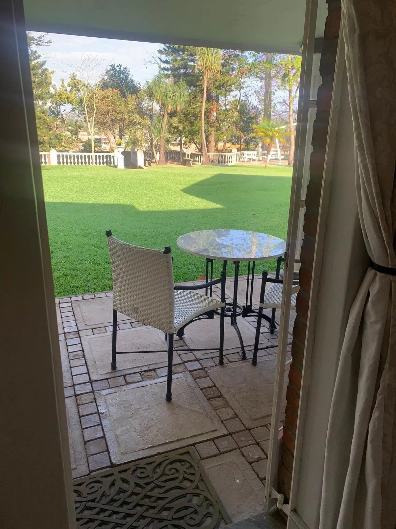 The Leslie - Bed & Breakfast