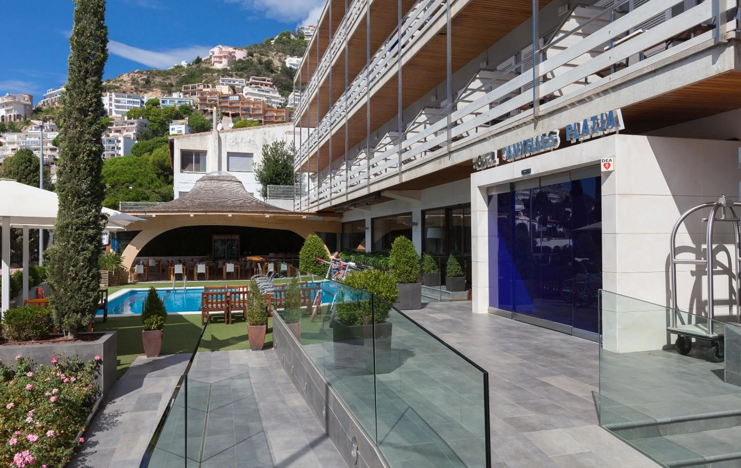 Facade/entrance in Canyelles Platja