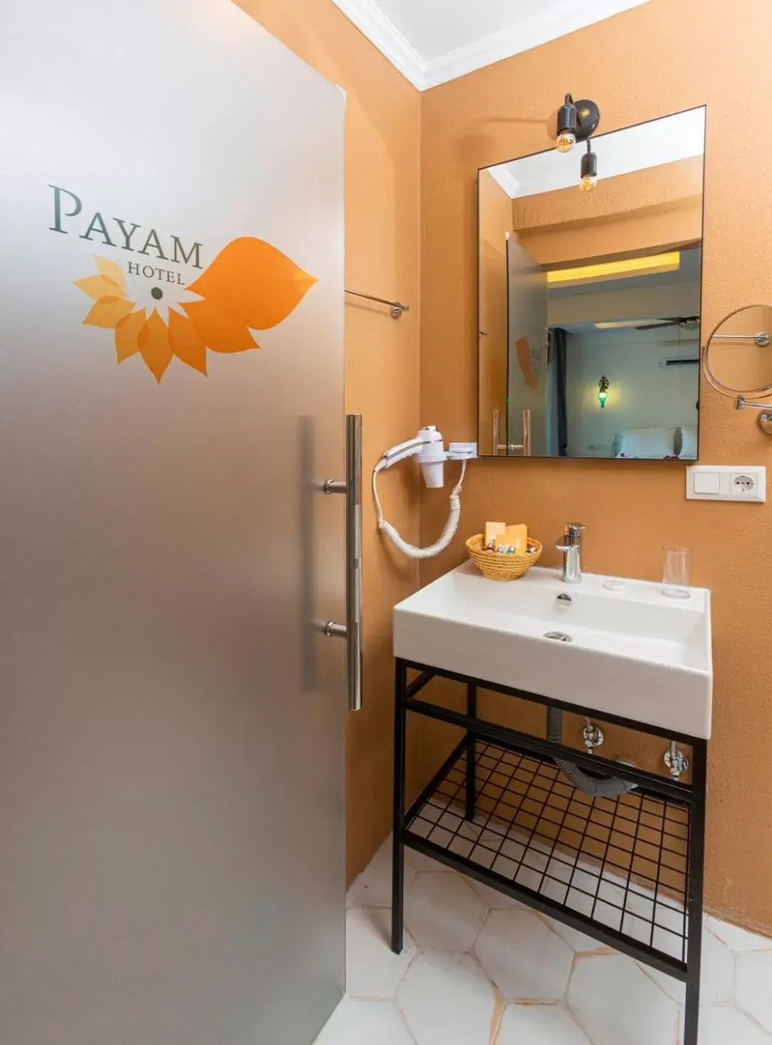 Bathroom in Payam Hotel