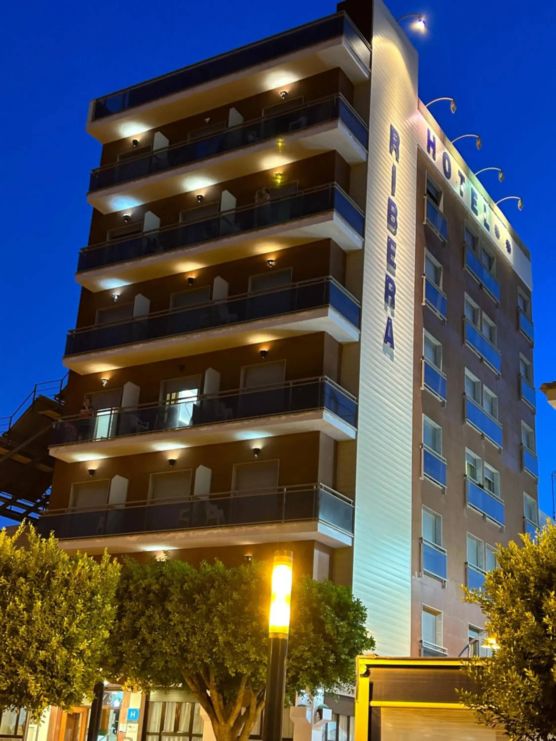 Property Building in Hotel Ribera