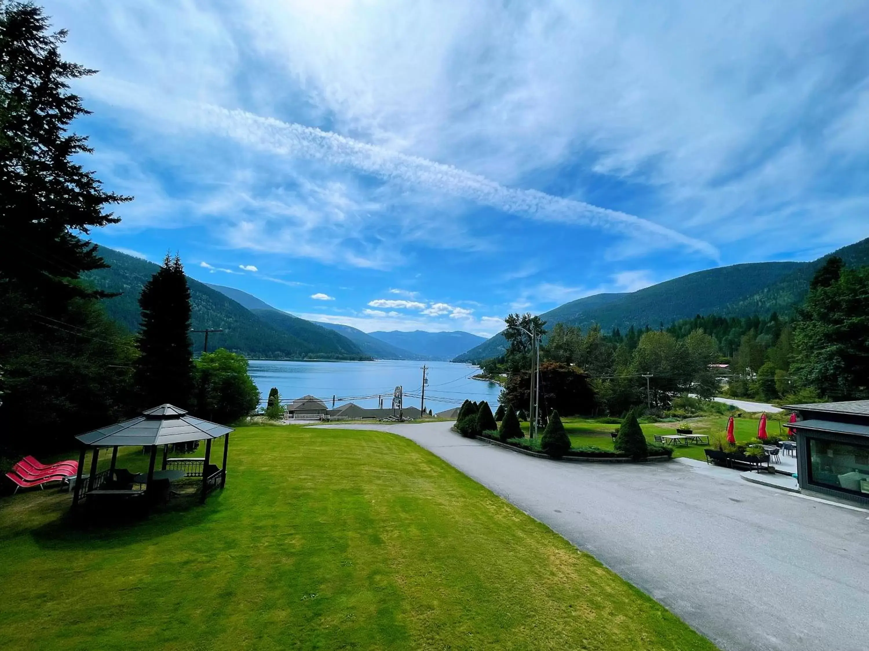 Kokanee Glacier Resort