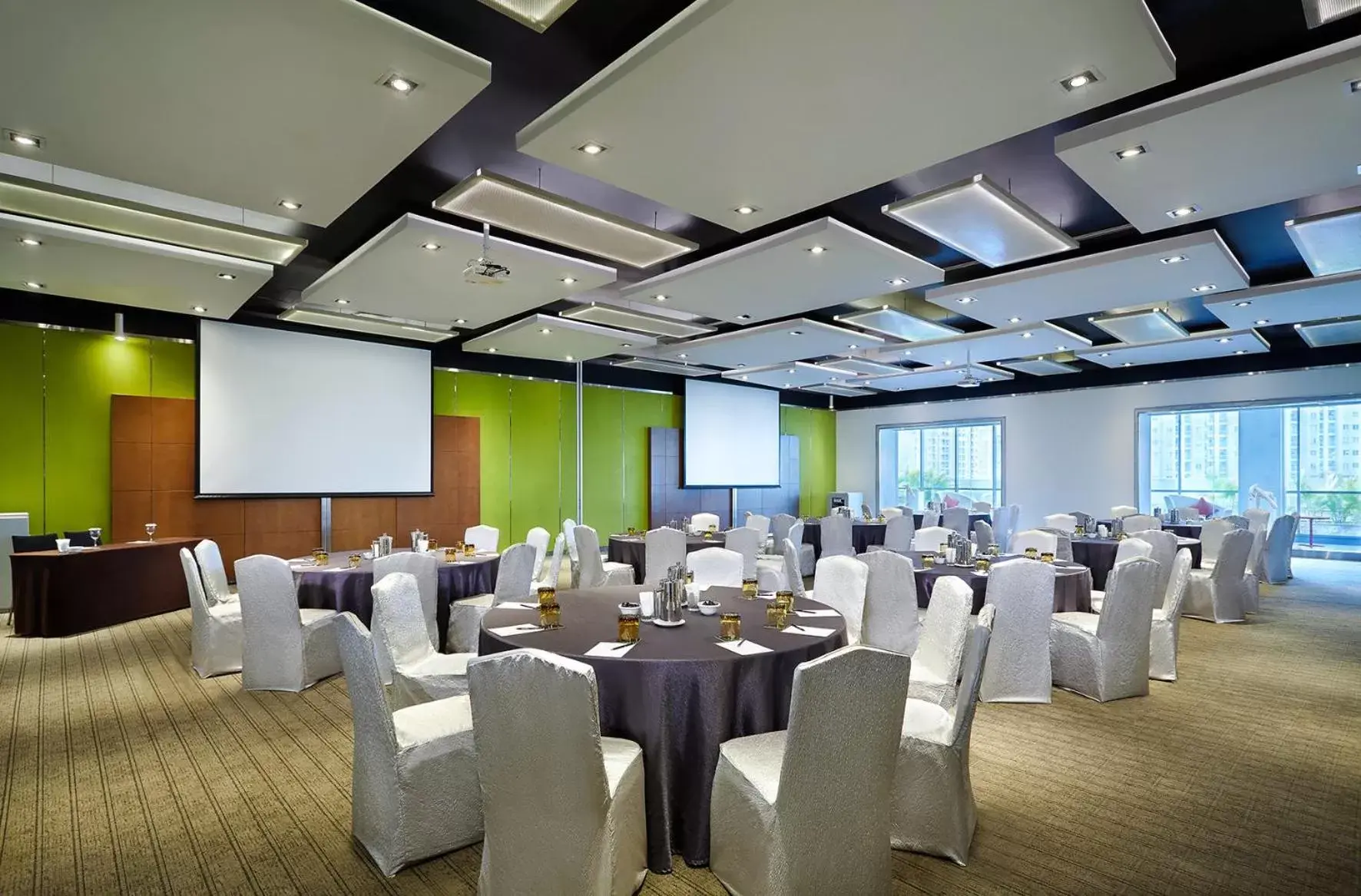 Banquet/Function facilities in Pullman Jakarta Central Park Hotel