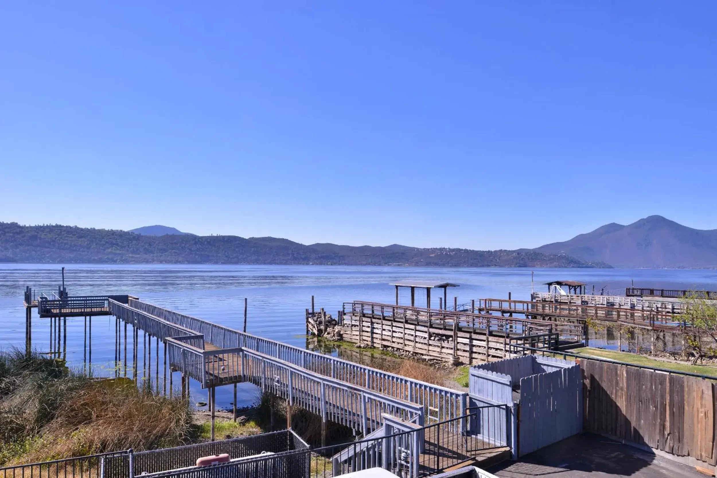 Americas Best Value Inn and Suites Clearlake Americas Best Value Inn and Suites Clearlake