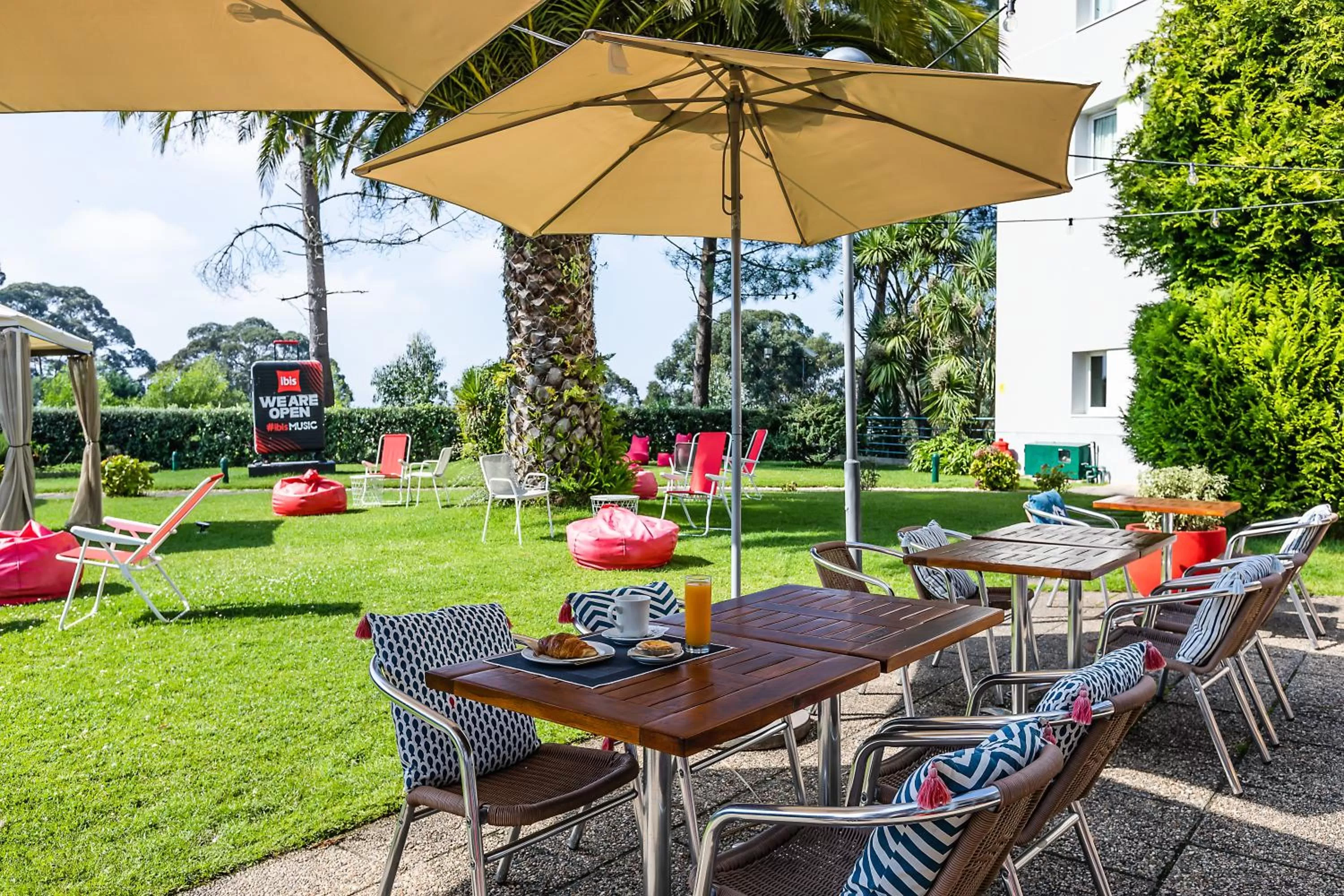 Garden in Hotel ibis Porto Gaia