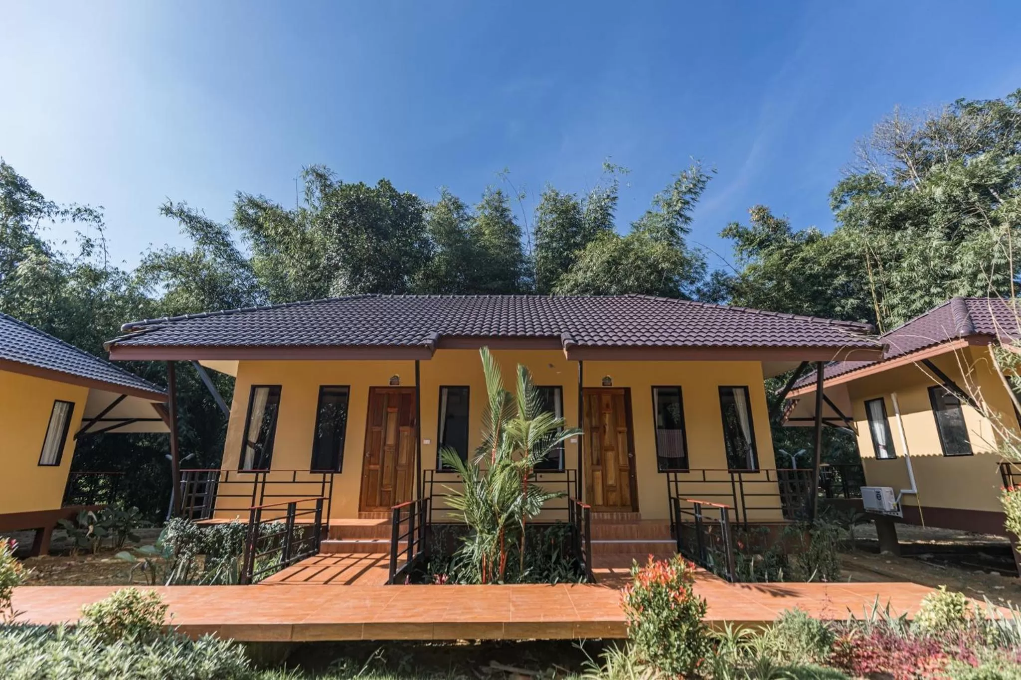 Khaosok Rainforest Resort