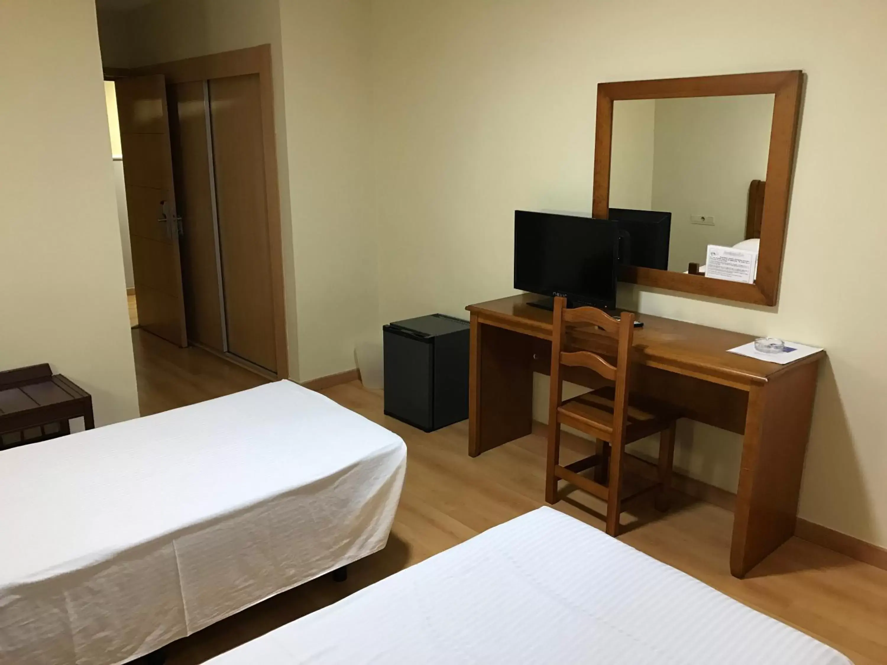 Photo of the whole room, Bed in Hotel Anfora Photo of the whole room, Bed in Hotel Anfora