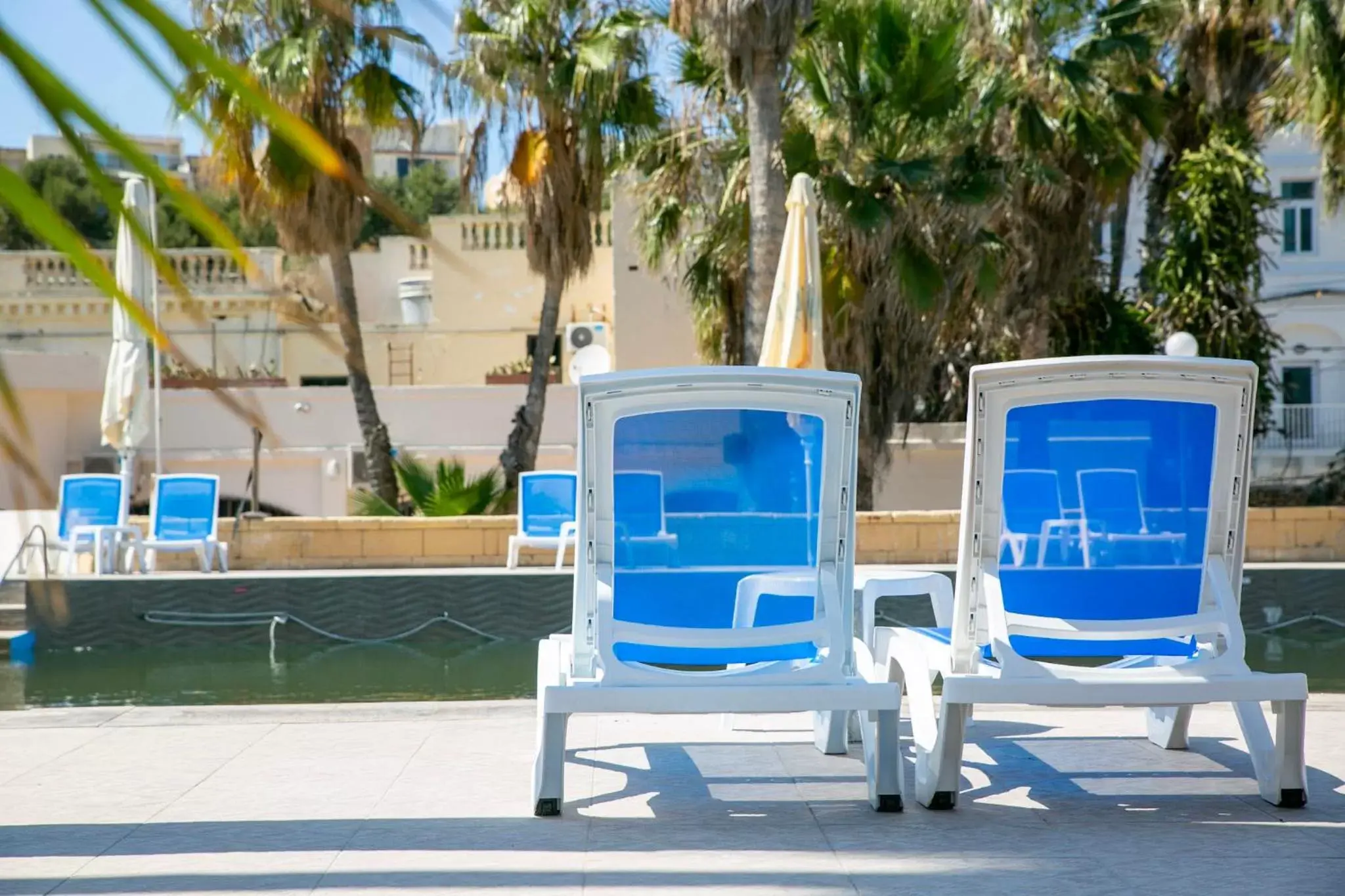 Swimming Pool in Beach Garden Hotel