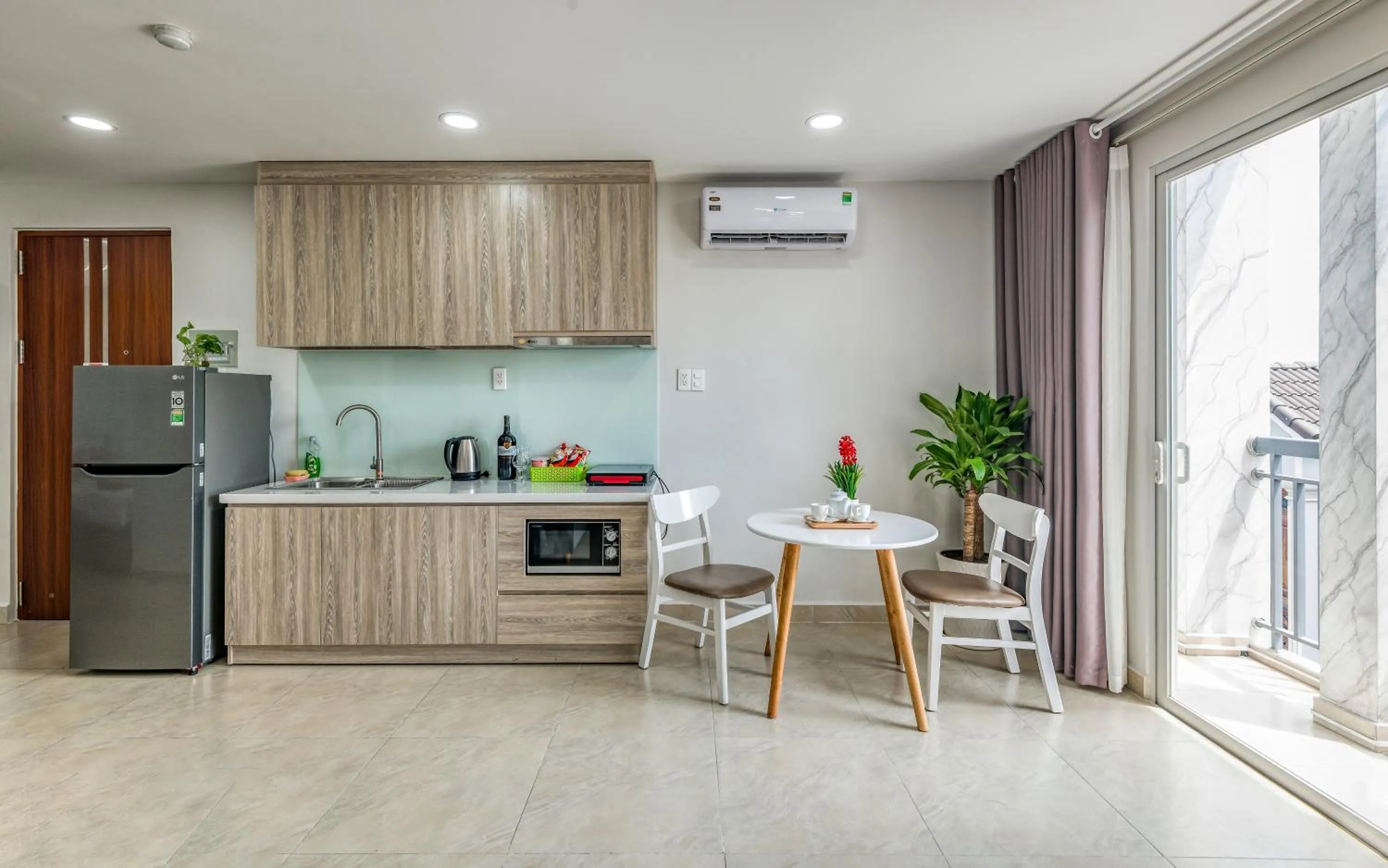 kitchen in Cherry Hotel and Apartment