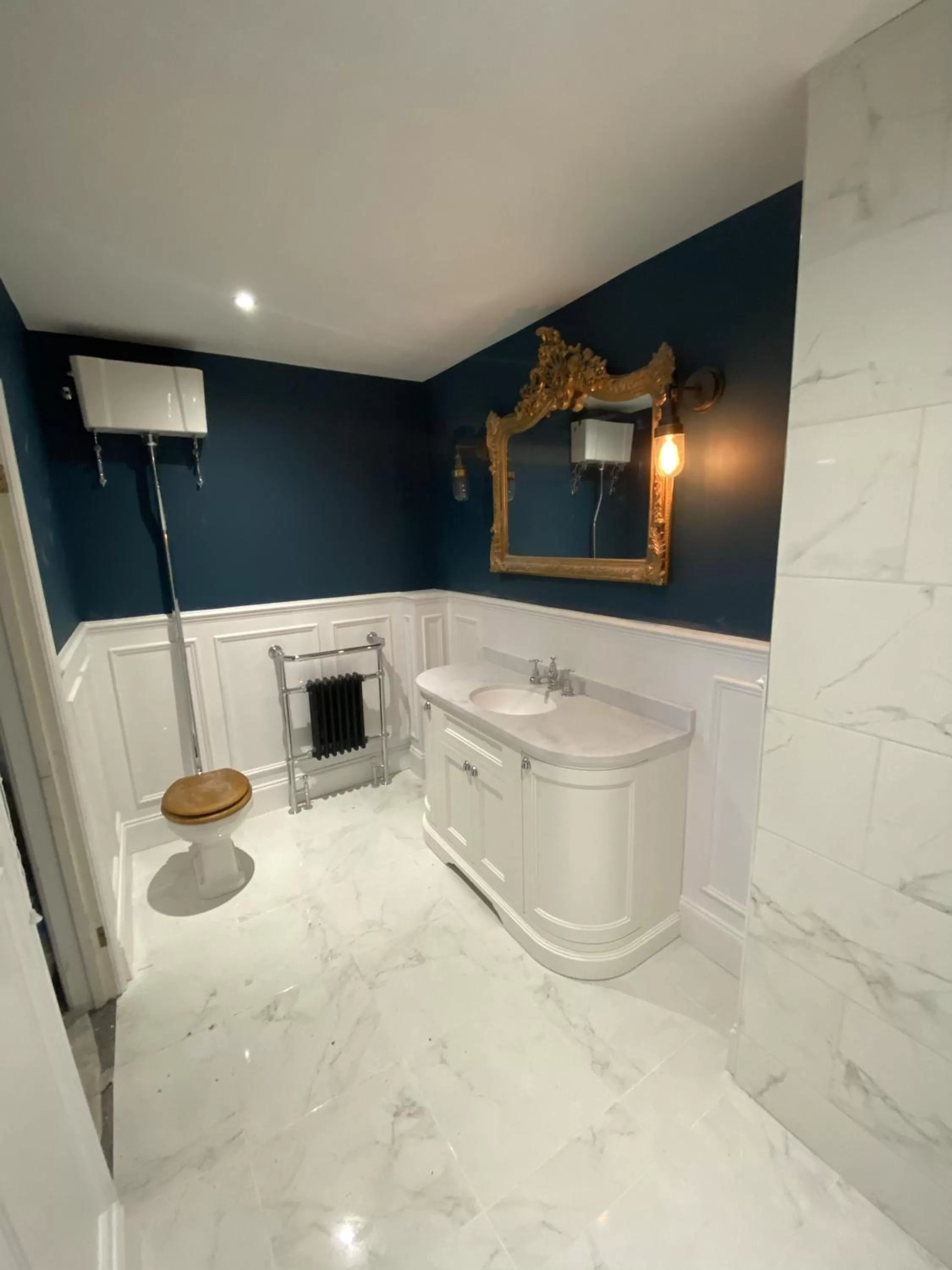 Suite with Garden View in The Leagate Inn