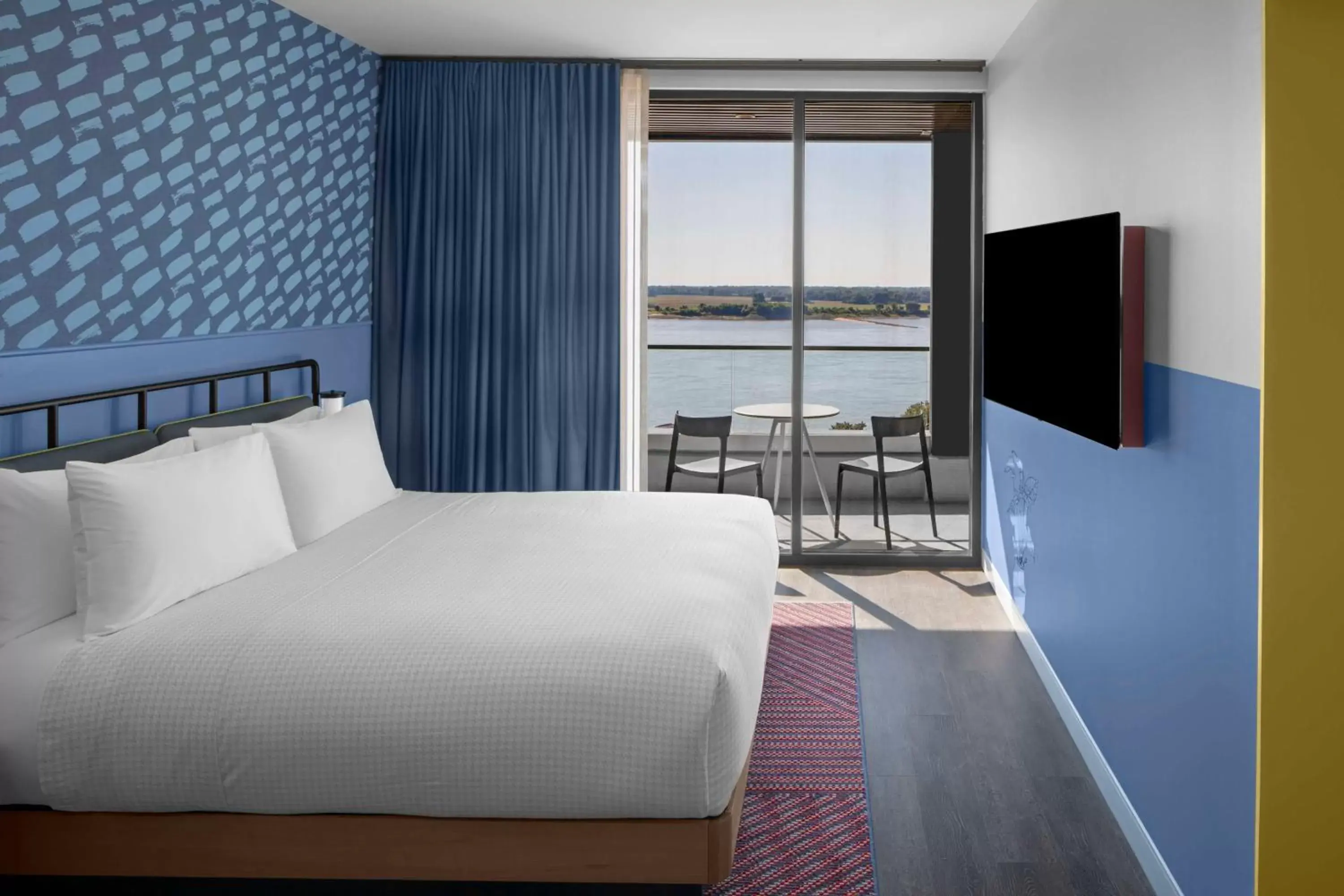 Suite with Balcony and River View in Caption By Hyatt Beale Street Memphis Suite with Balcony and River View in Caption By Hyatt Beale Street Memphis