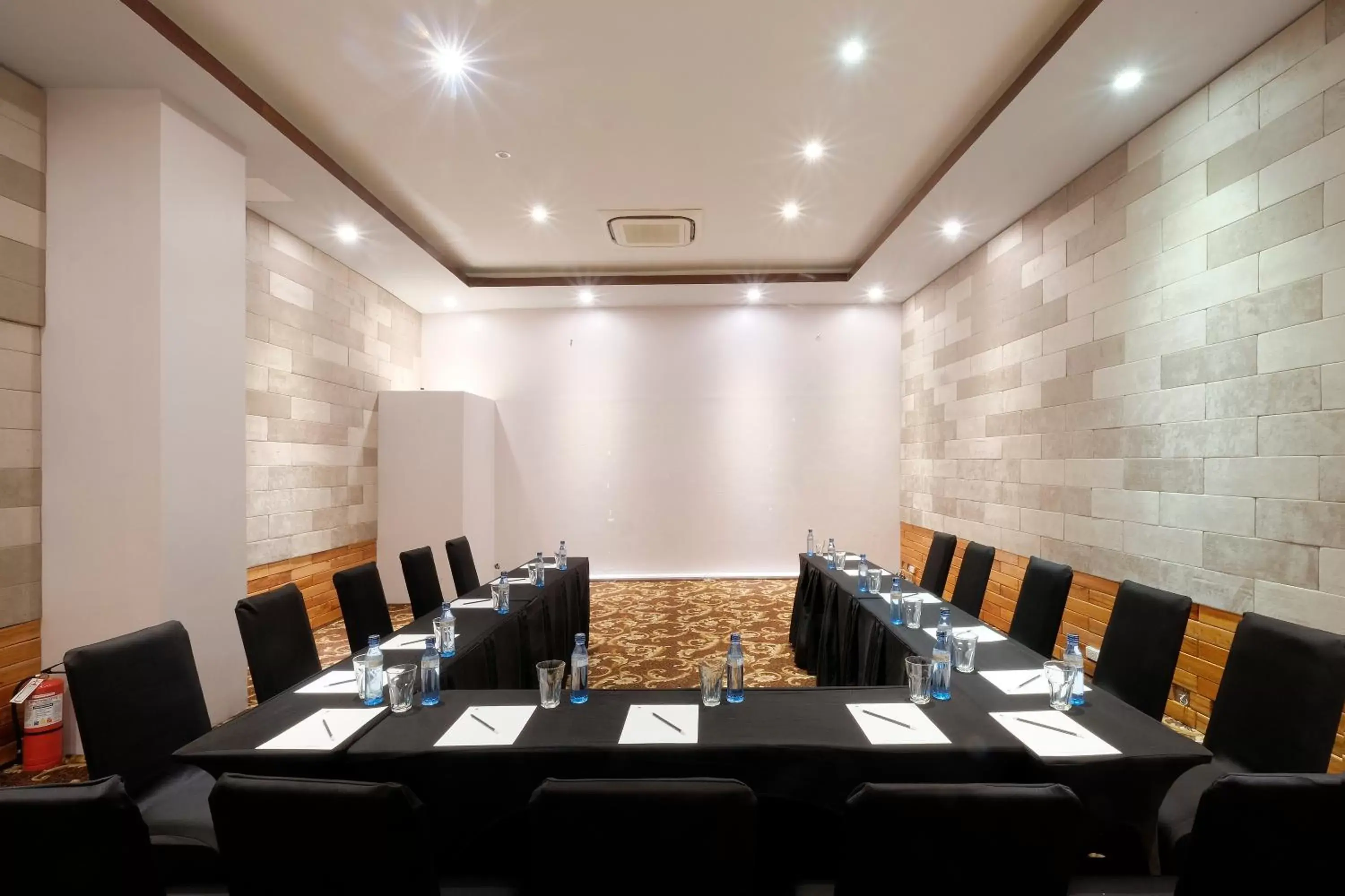 Meeting/conference room in Solea Mactan Resort