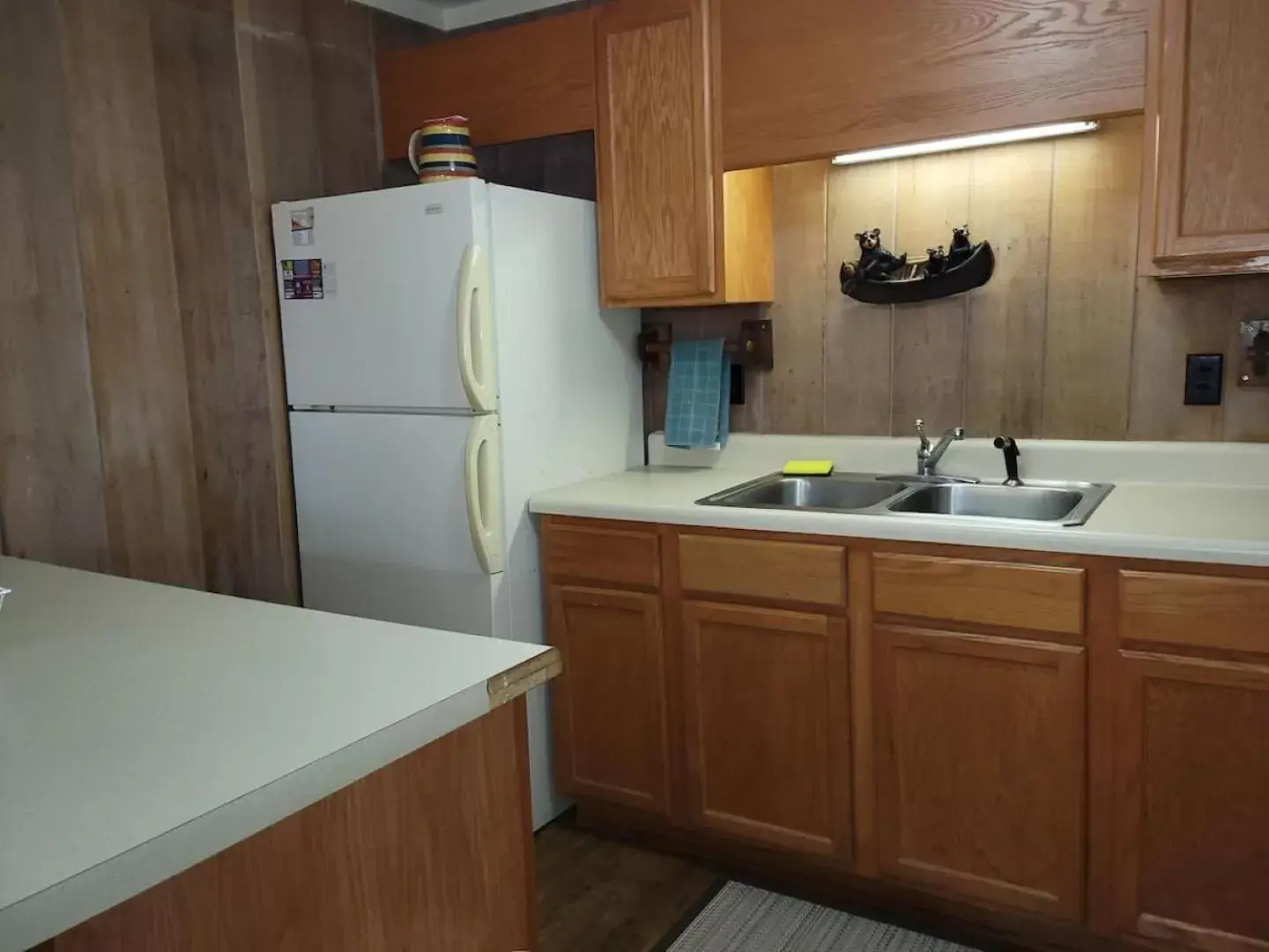 kitchen, Kitchen/Kitchenette in Cedar Village Condominiums
