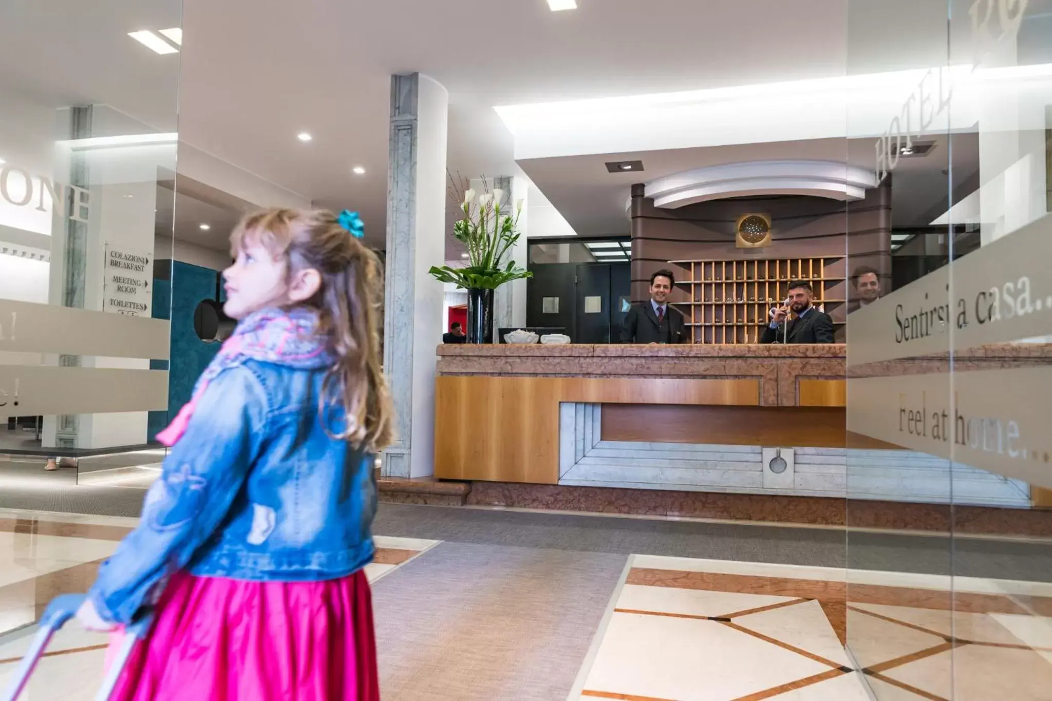Lobby or reception in Hotel Royal Falcone