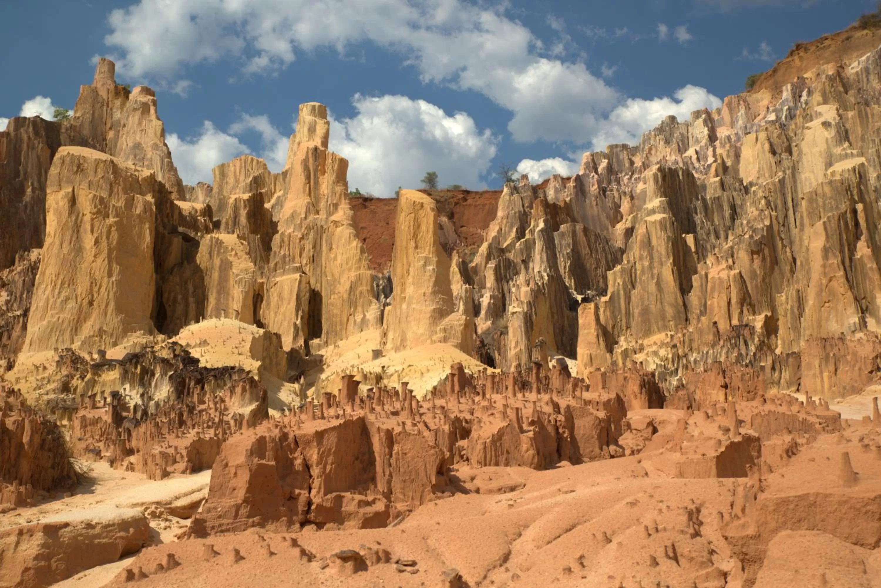 Off site in Hôtel Restaurant Coco Lodge Majunga