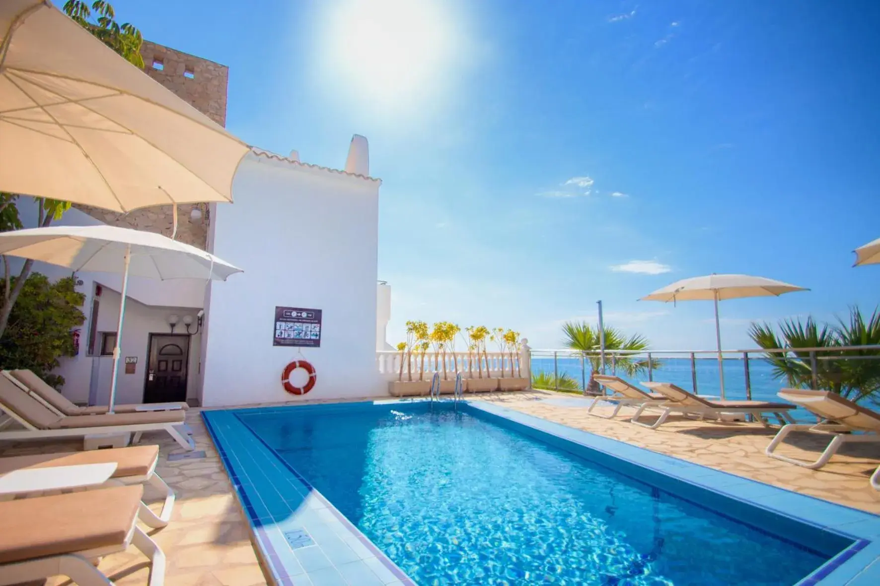 Swimming Pool in Hotel Servigroup Montíboli