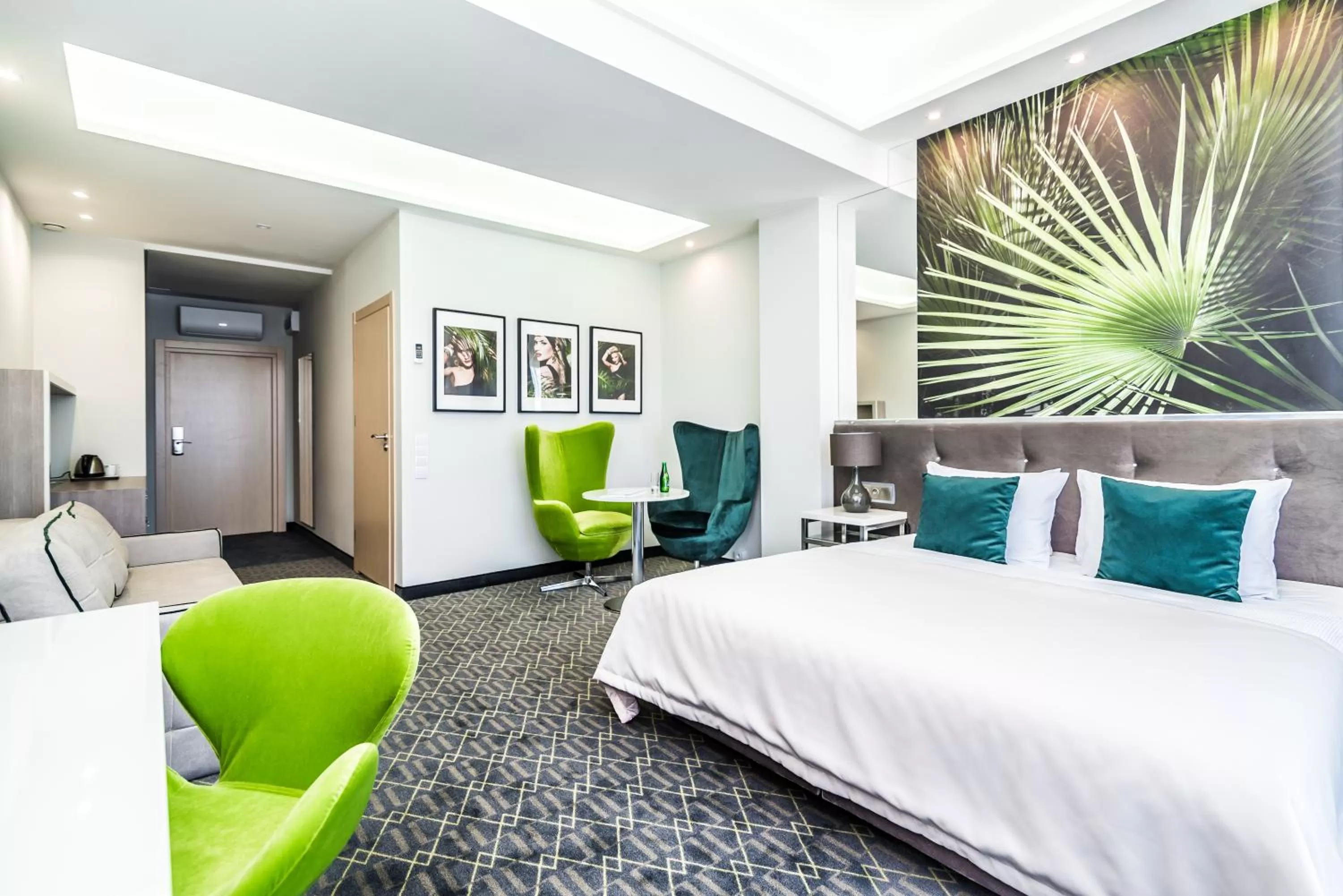 Photo of the whole room, Bed in Hotel Atelia