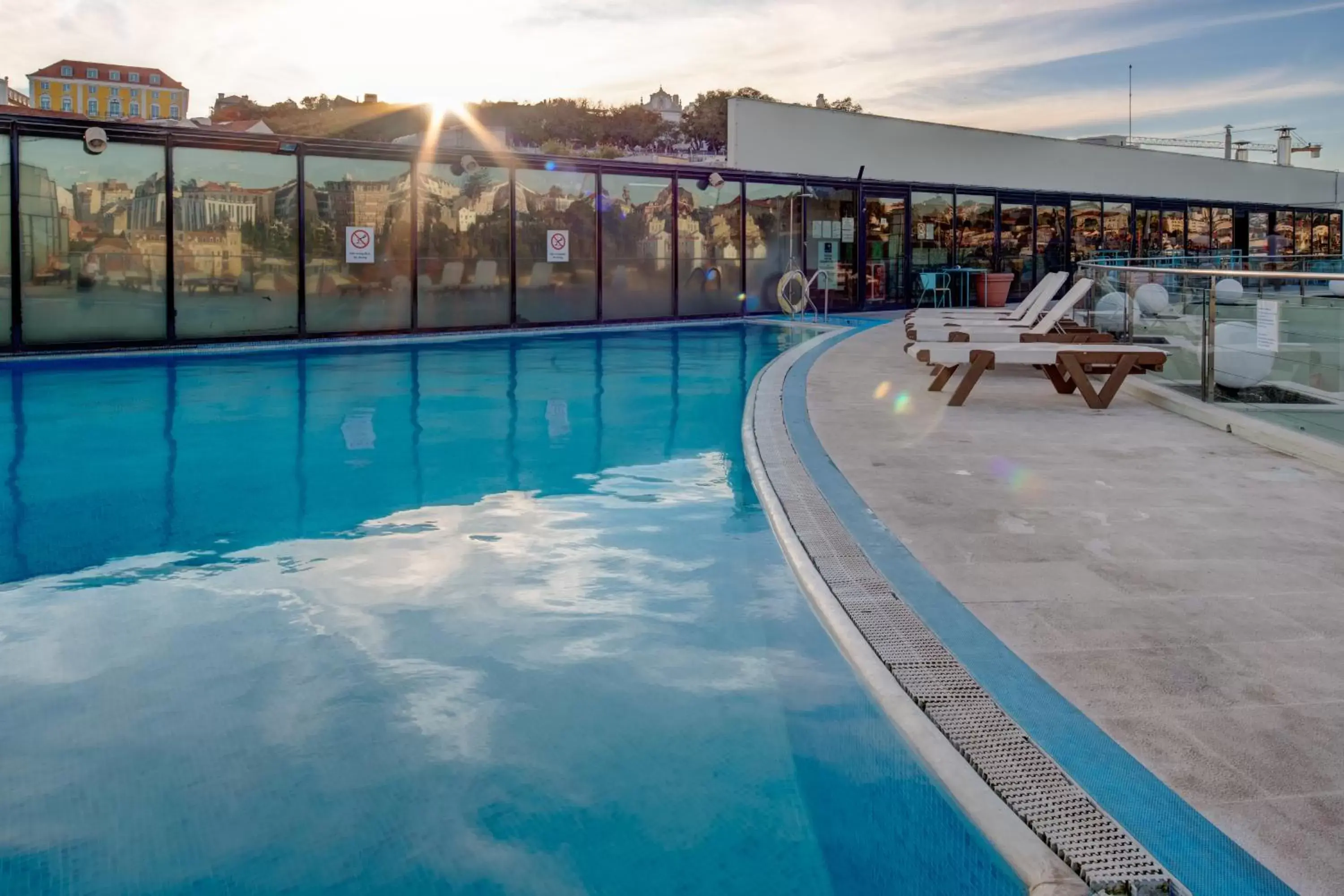 Swimming Pool in VIP Executive Eden Aparthotel