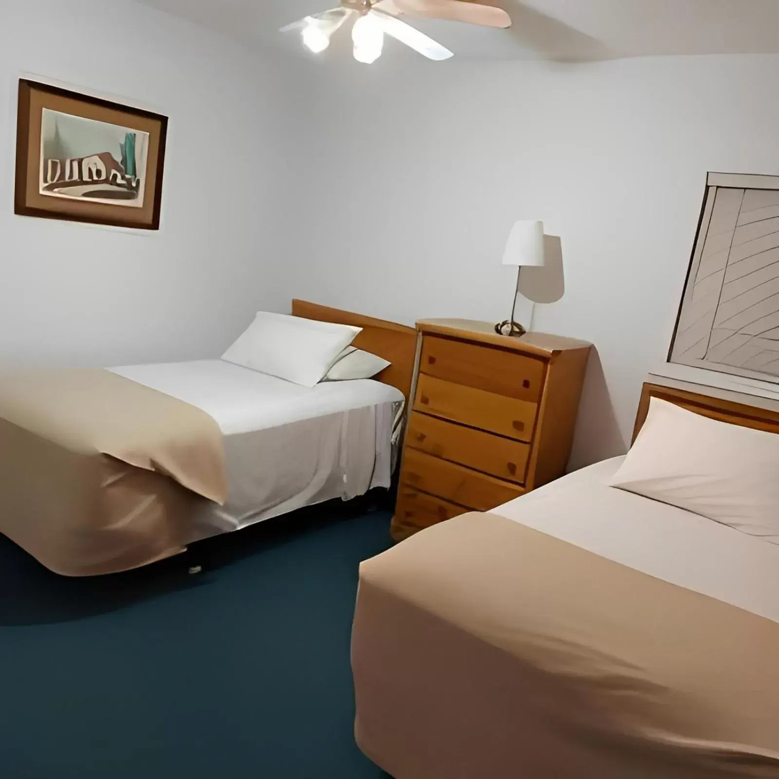 Bedroom, Bed in Richter Pass Beach Resort