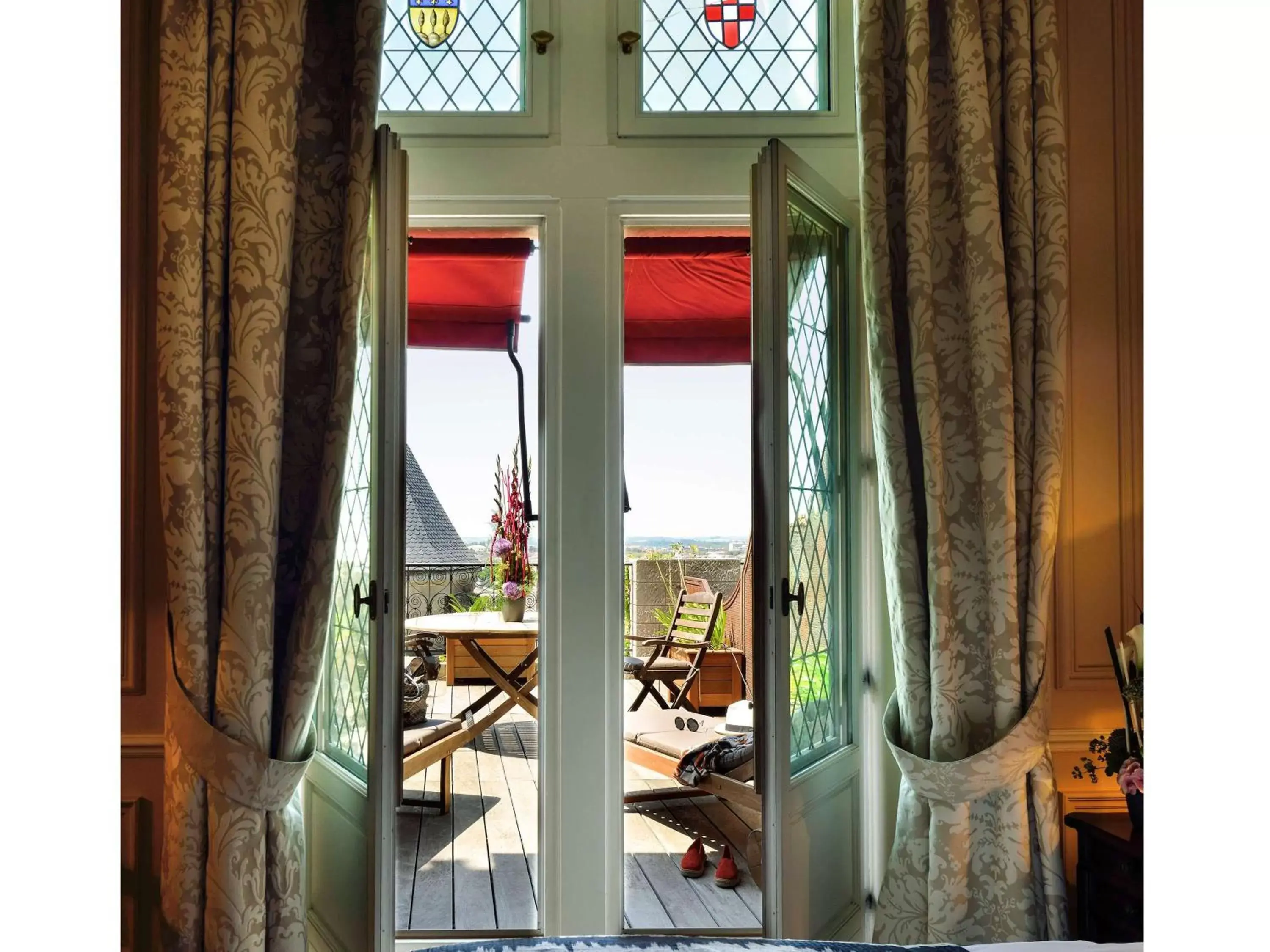 Bedroom in Hotel de la Cité & Spa MGallery