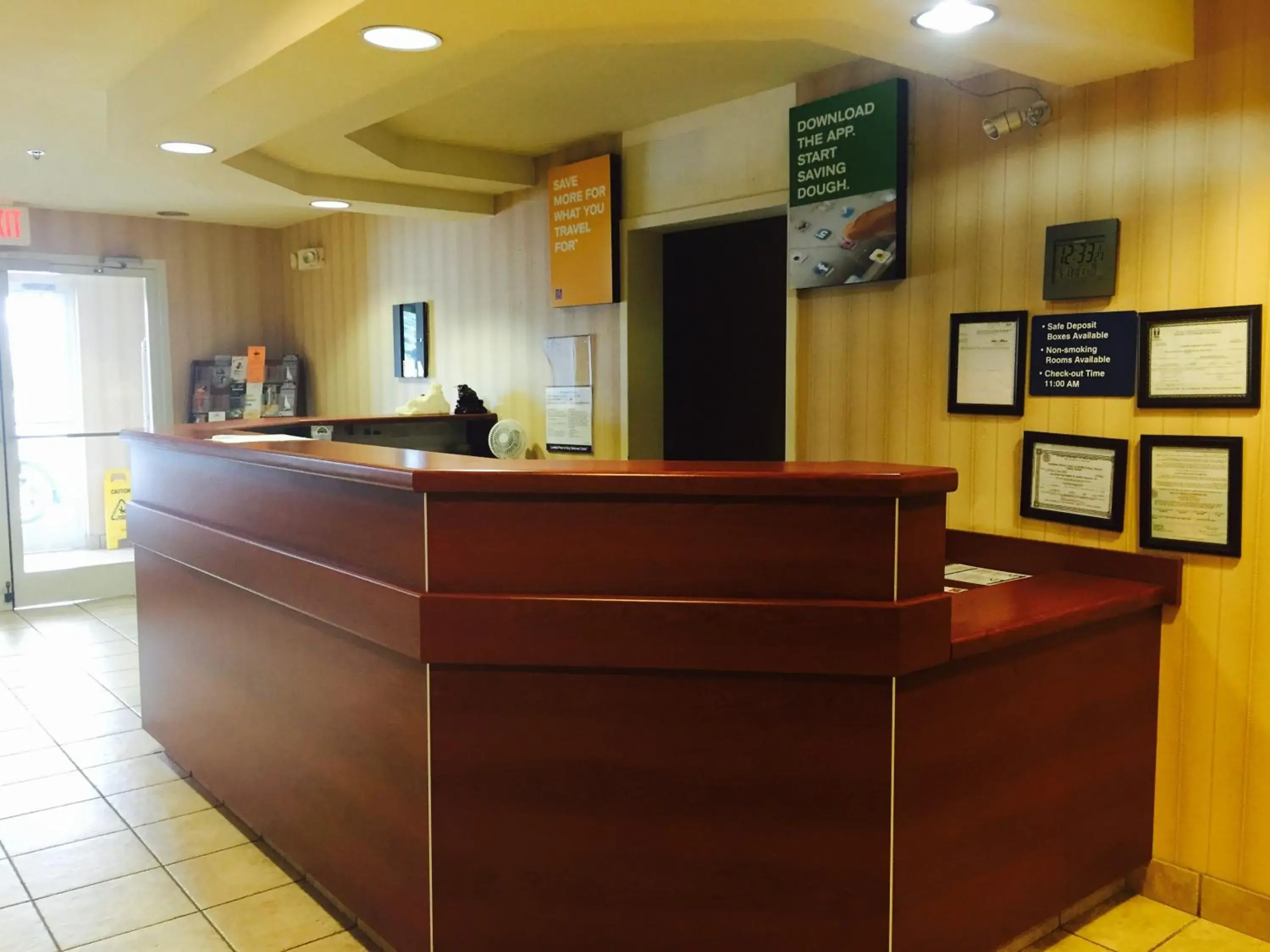 Lobby or reception, Lobby/Reception in Americas Best Value Inn & Suites Brunswick