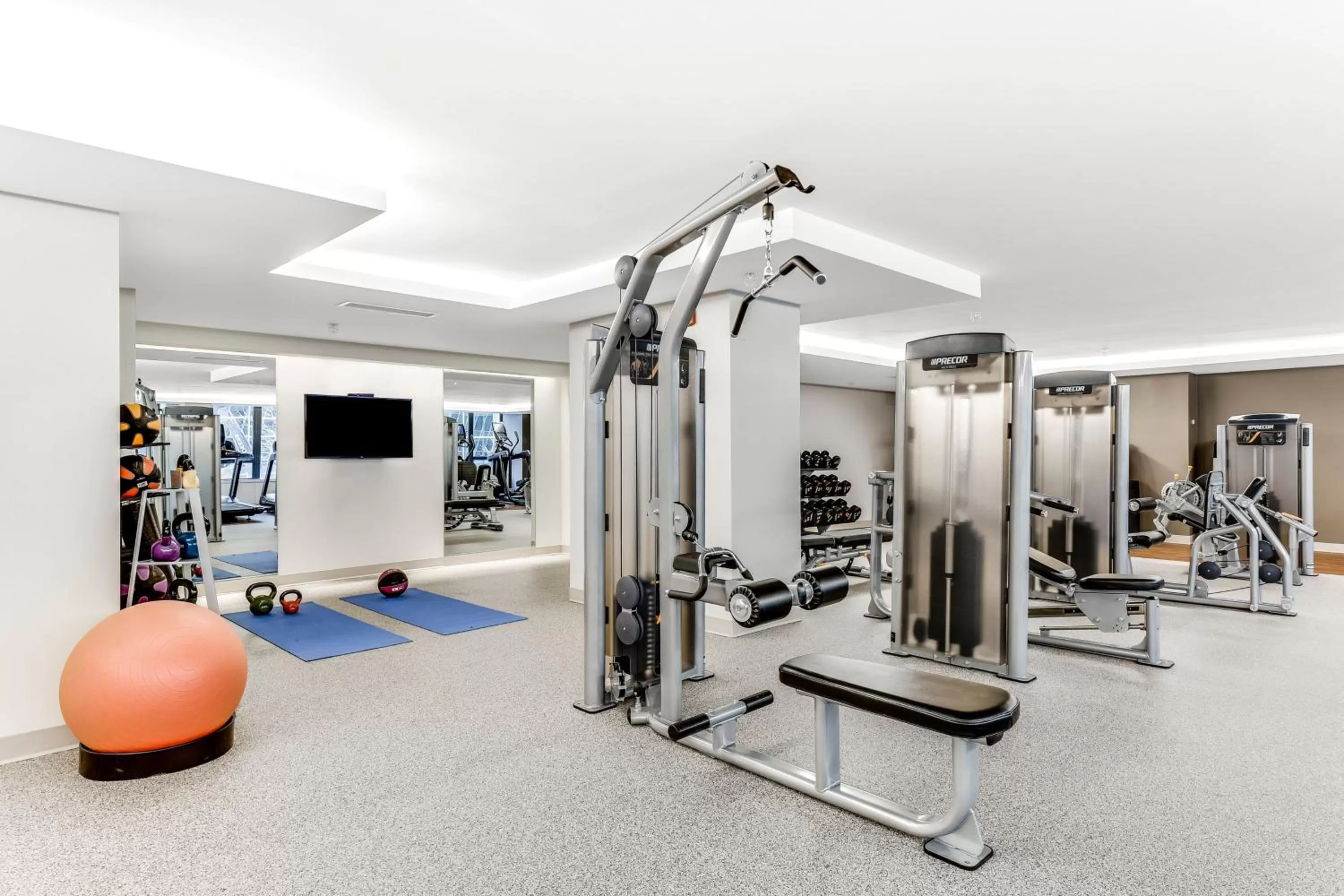 Fitness centre/facilities in Le Meridien Washington, DC, The Madison