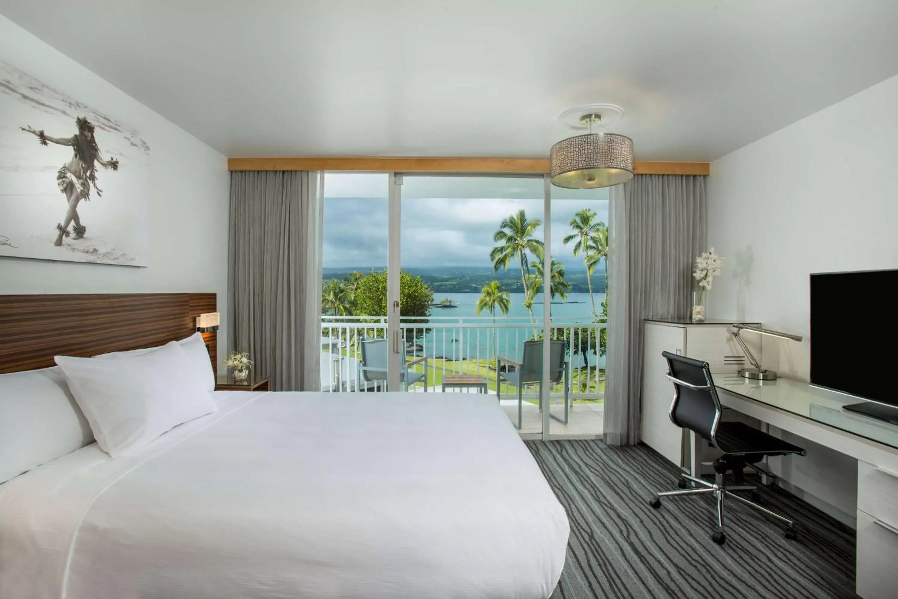 Bedroom in Grand Naniloa Hotel, a Doubletree by Hilton