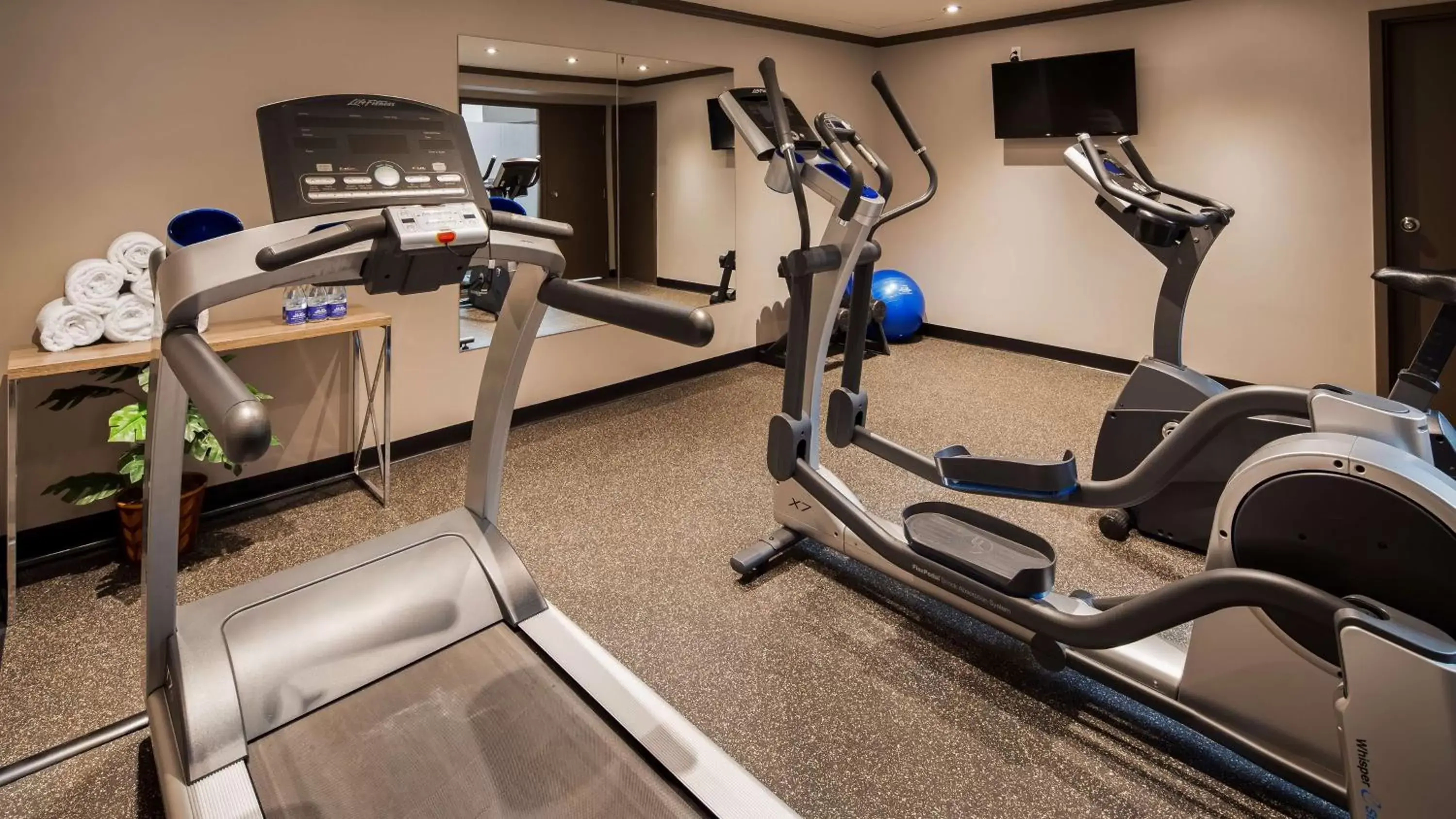 Fitness centre/facilities, Fitness Center/Facilities in Best Western Hotel St. Jerome