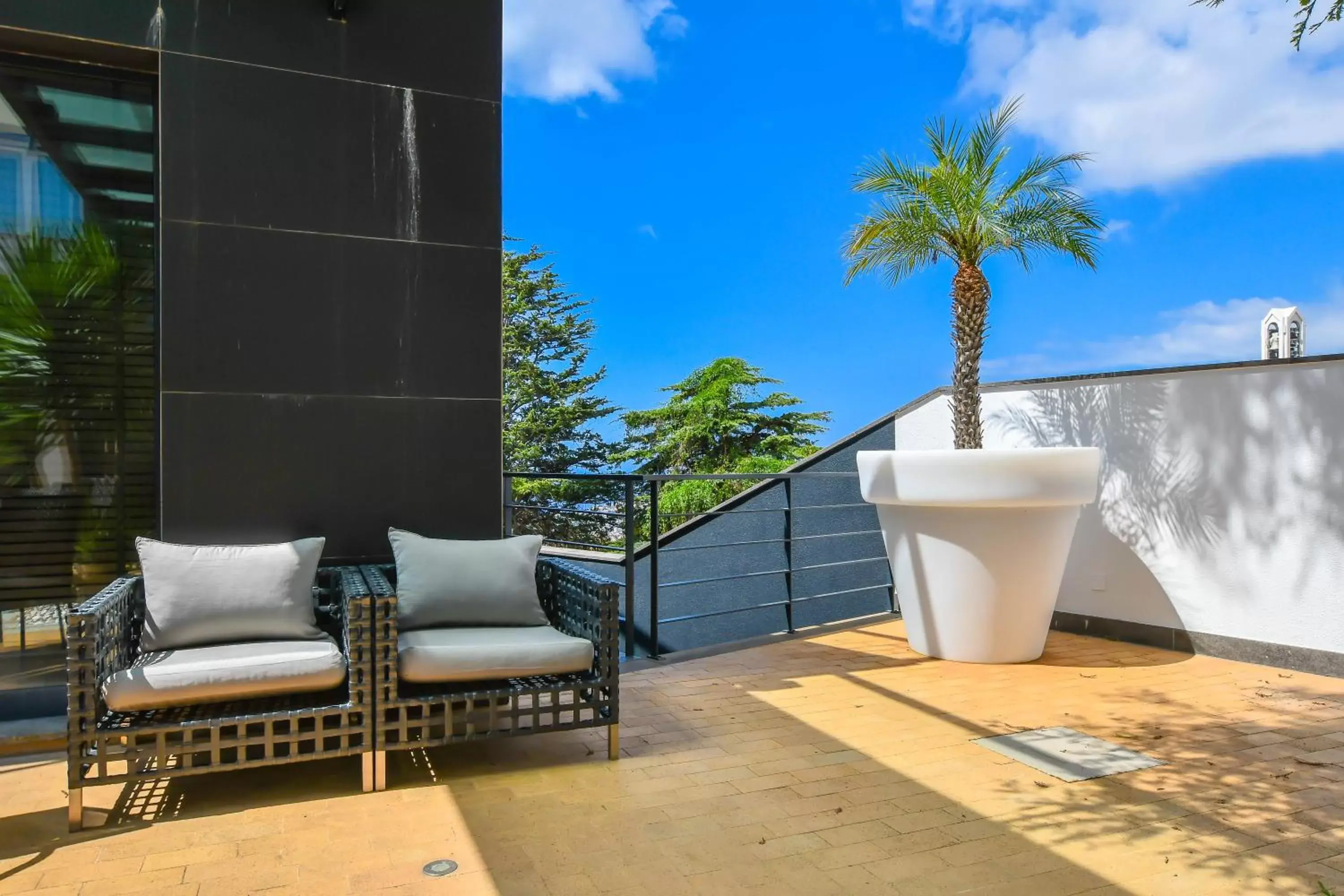 Seating Area in Quinta Mirabela - Design Hotel