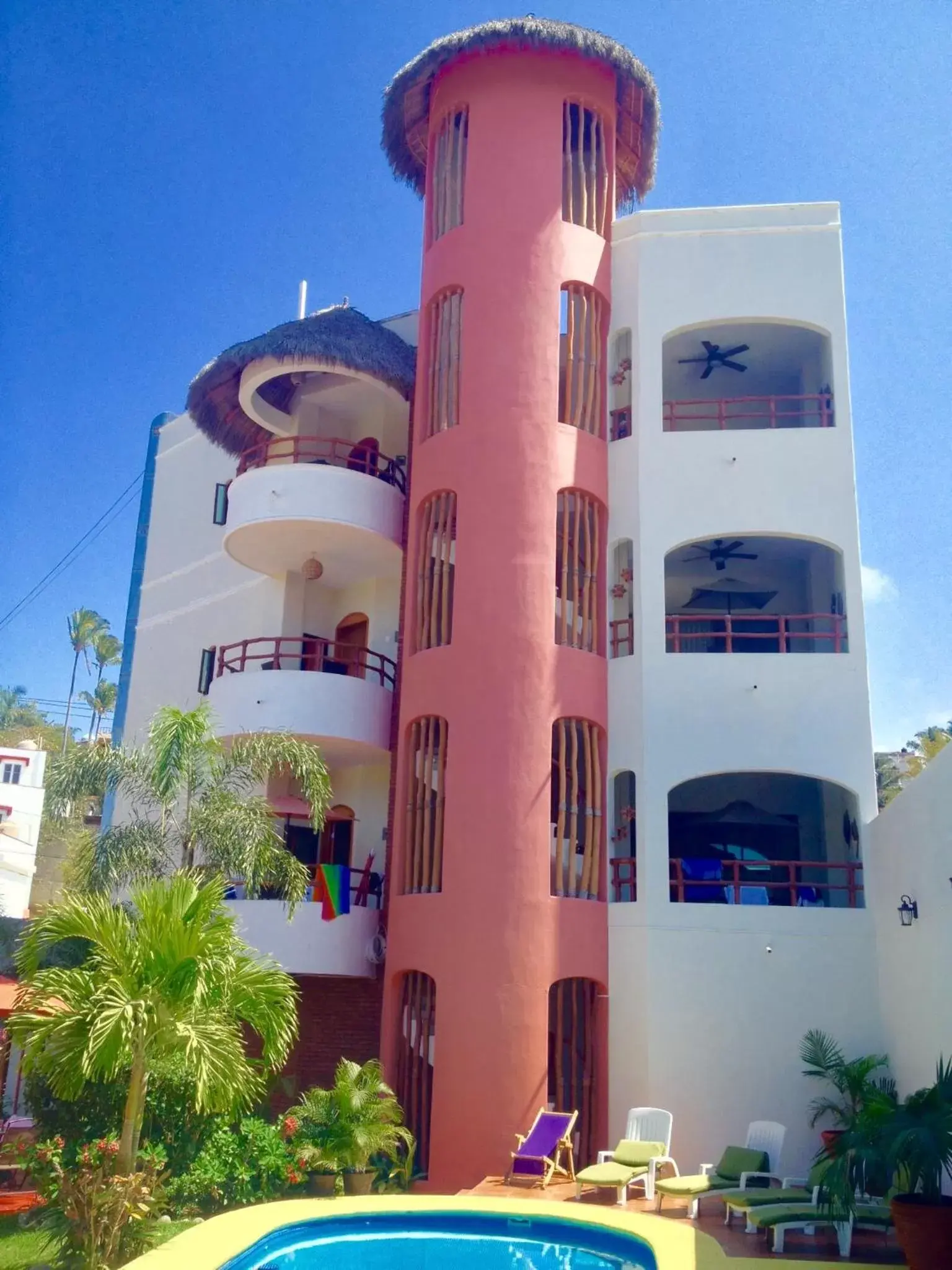 Property Building in Hotel y Suites Los Encantos