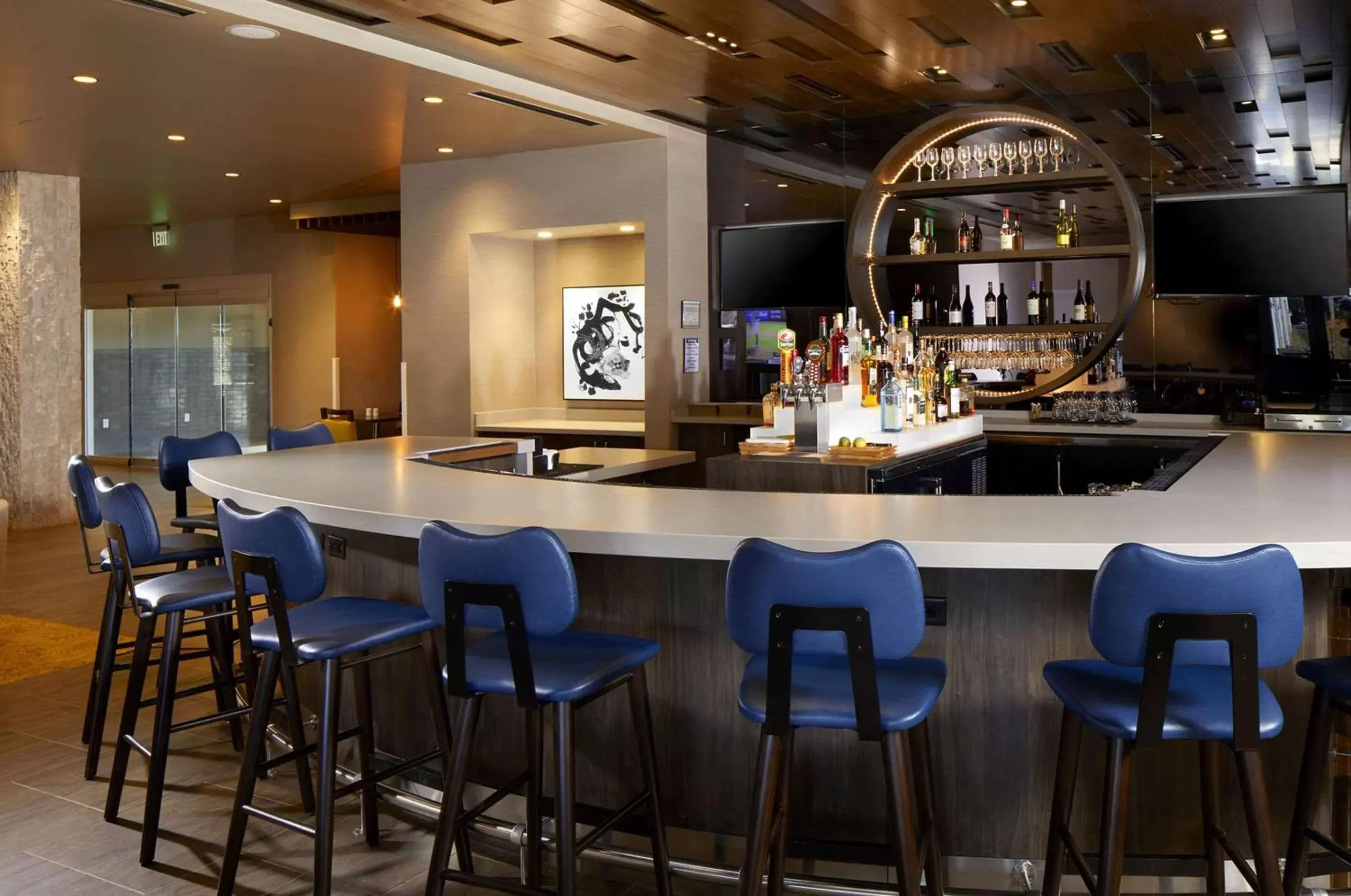 Restaurant/places to eat, Lounge/Bar in Cambria Hotel Phoenix Chandler - Fashion Center