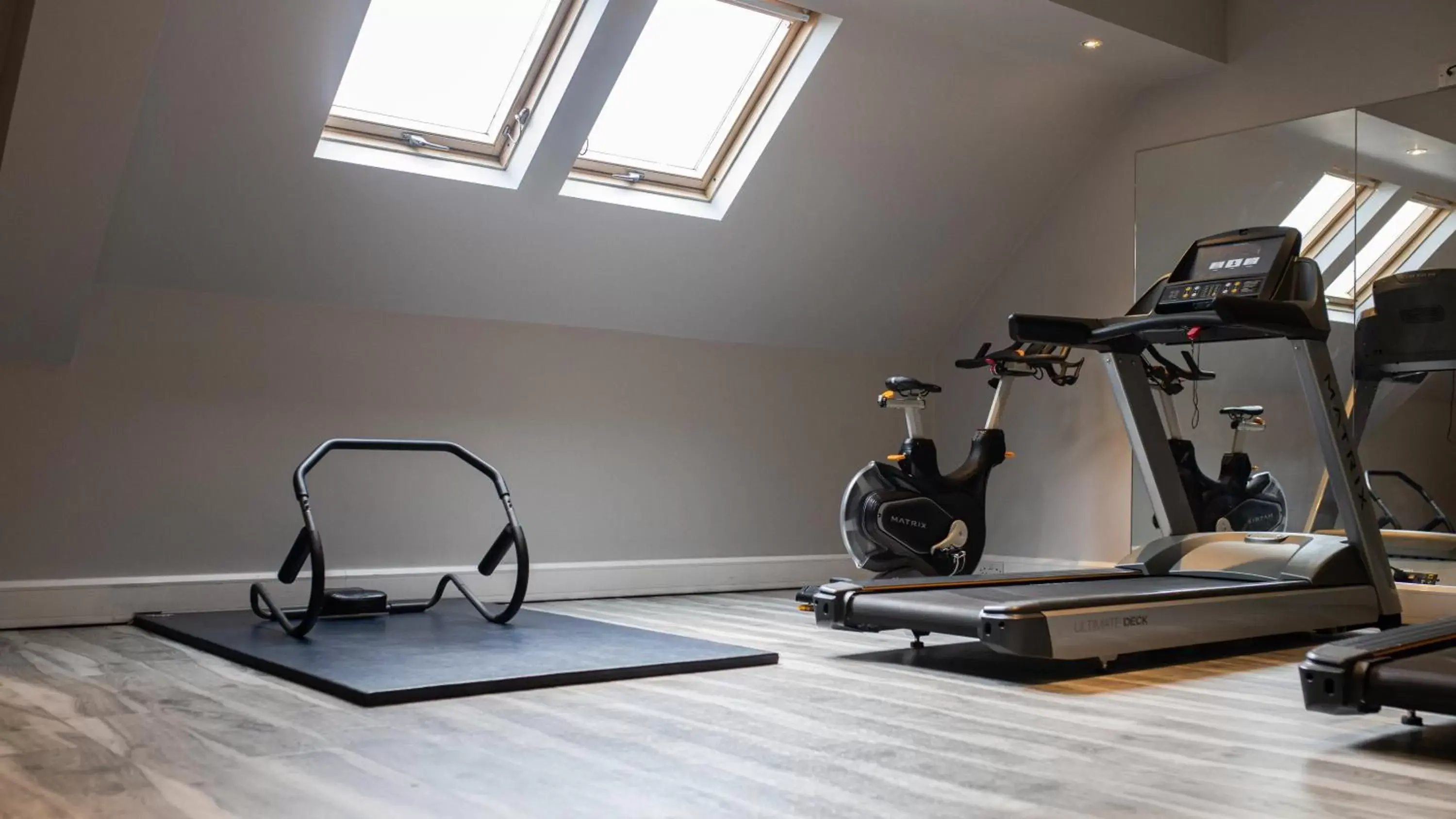 Spa and wellness centre/facilities, Fitness Center/Facilities in voco - Oxford Thames, an IHG Hotel