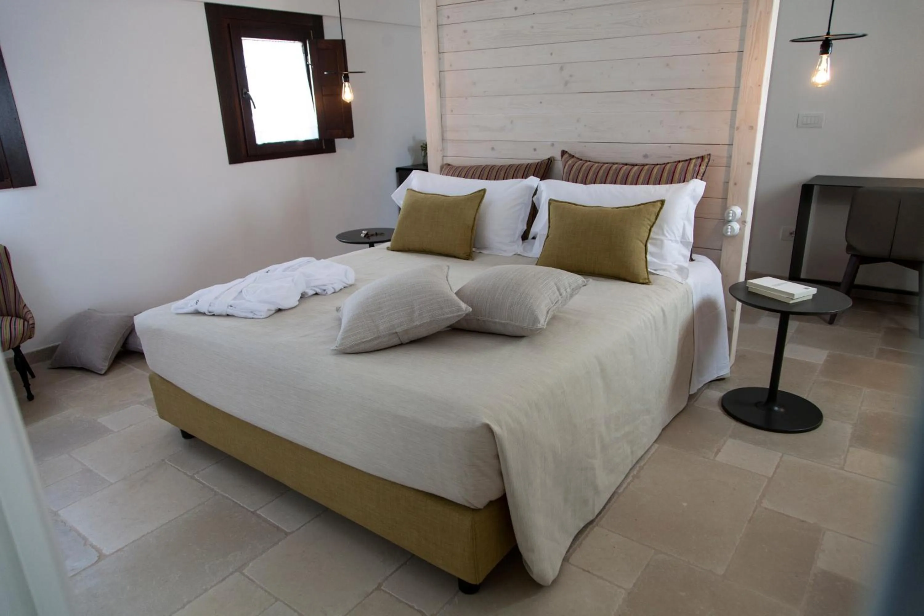 Bed in Ottolire Resort