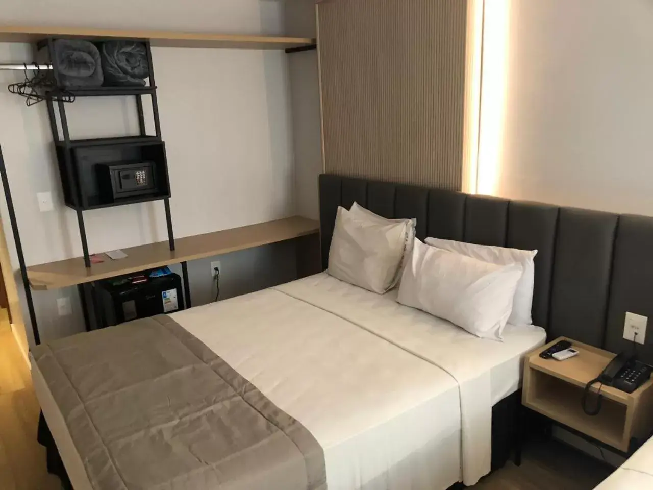 Bed in Regency Copacabana Hotel Bed in Regency Copacabana Hotel