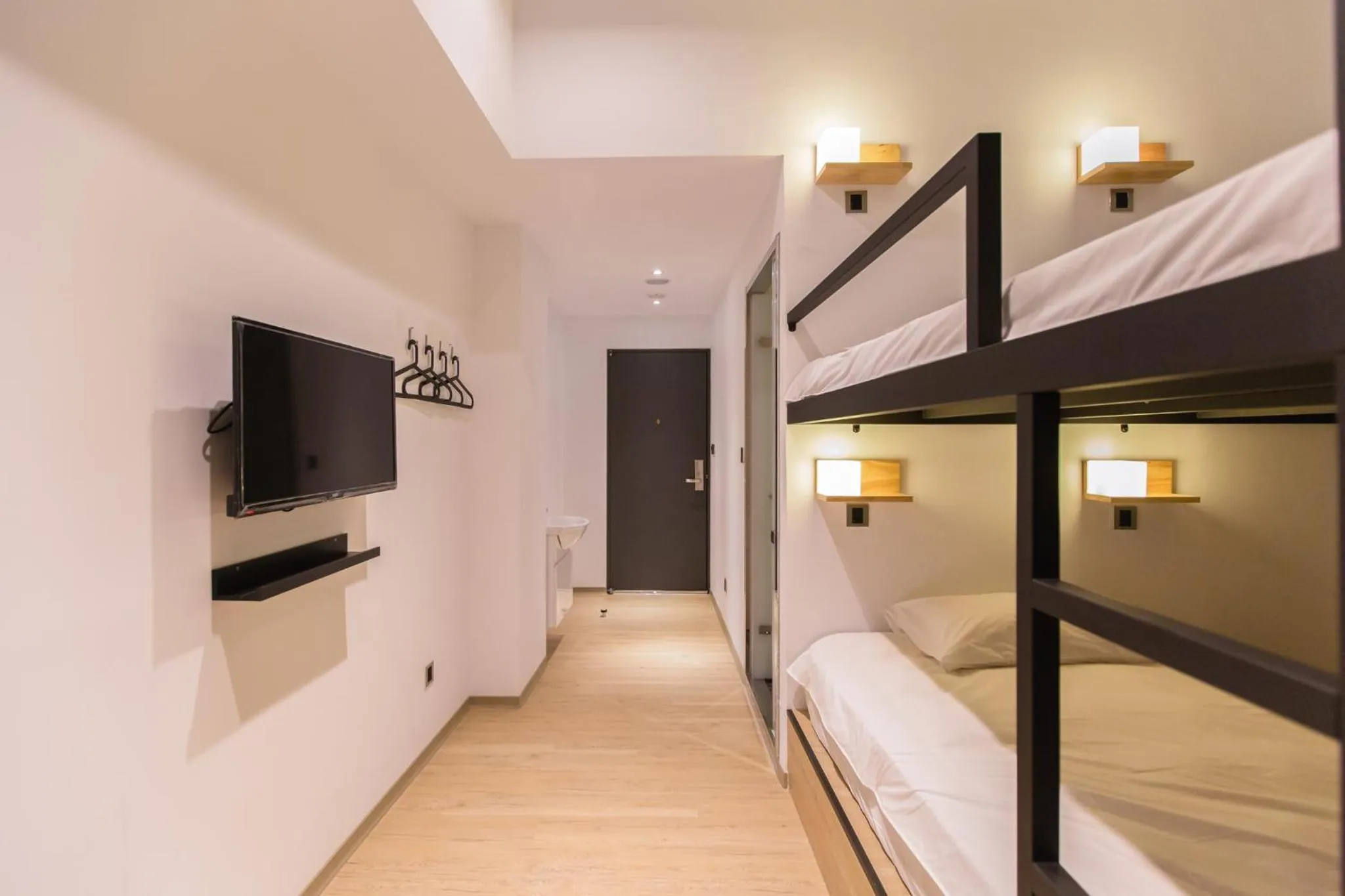 bunk bed, Bed in Taipei Sunny Hostel