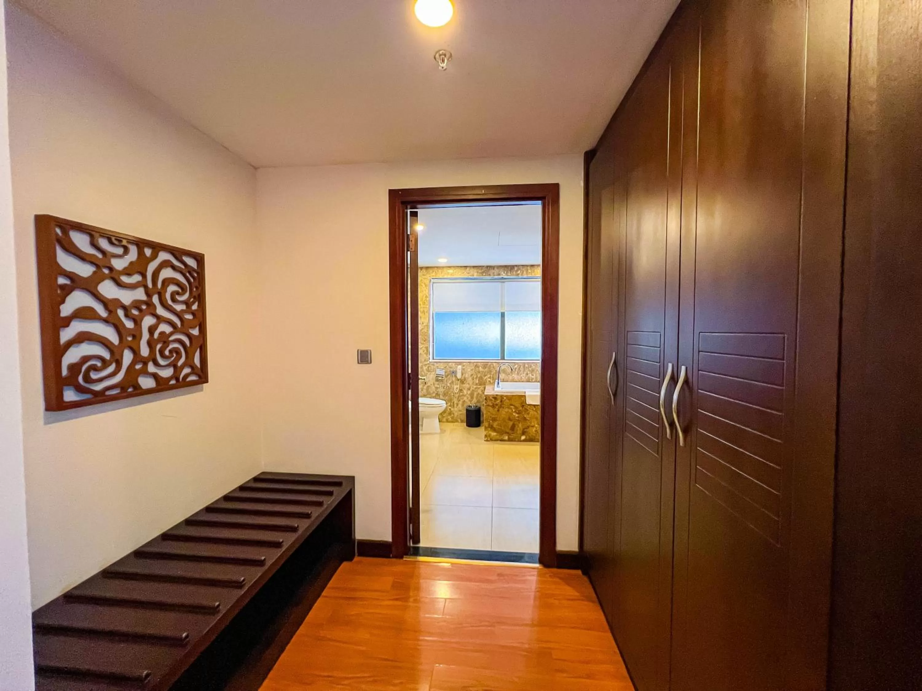 wardrobe, Bed in Galina Hotel & Spa