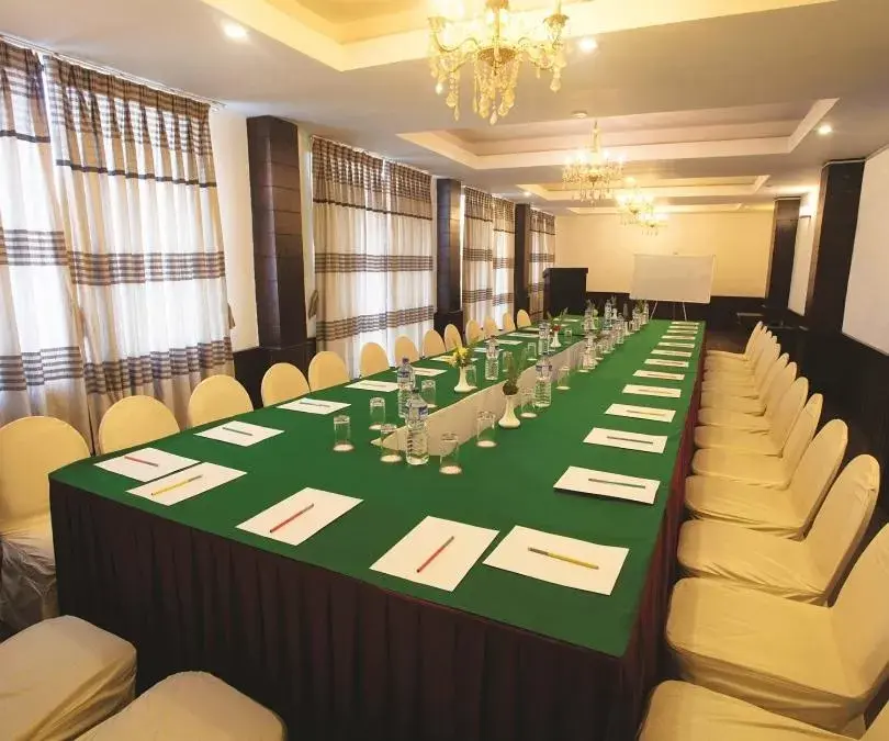 Banquet/Function facilities in Hotel Himalayan Villa