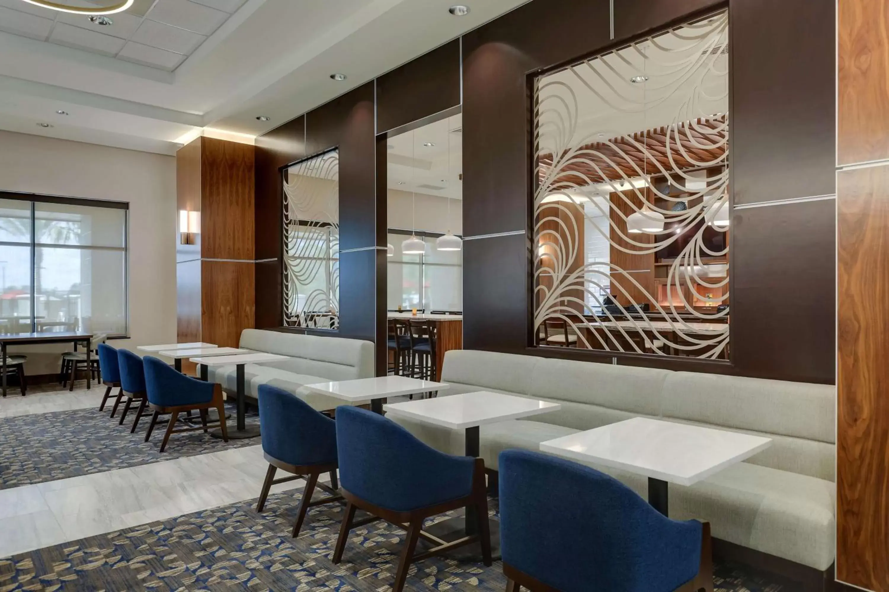 Lobby or reception, Restaurant/Places to Eat in Drury Plaza Hotel Orlando - Disney Springs Area