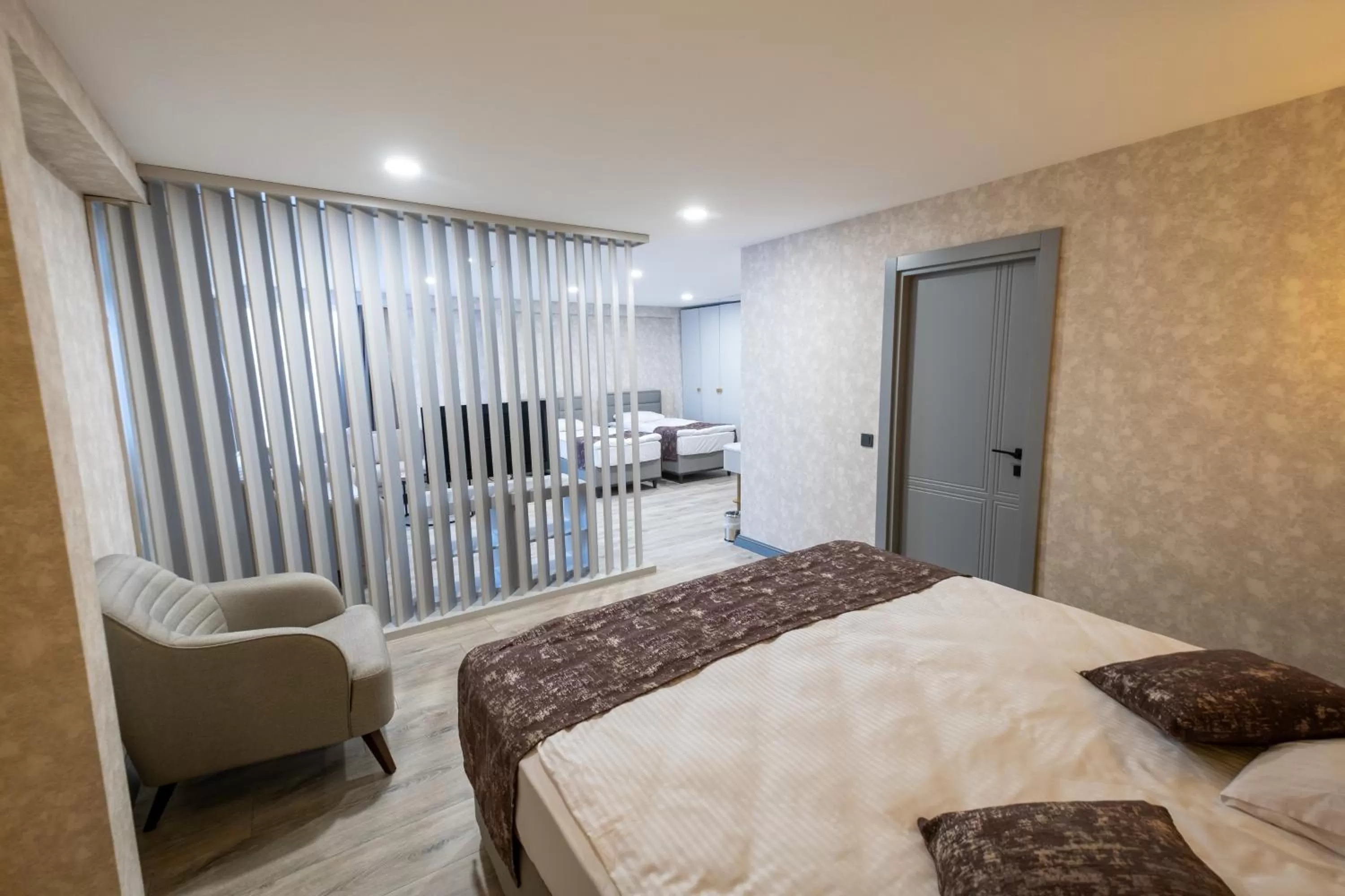 Bed in Avion Suite Hotel