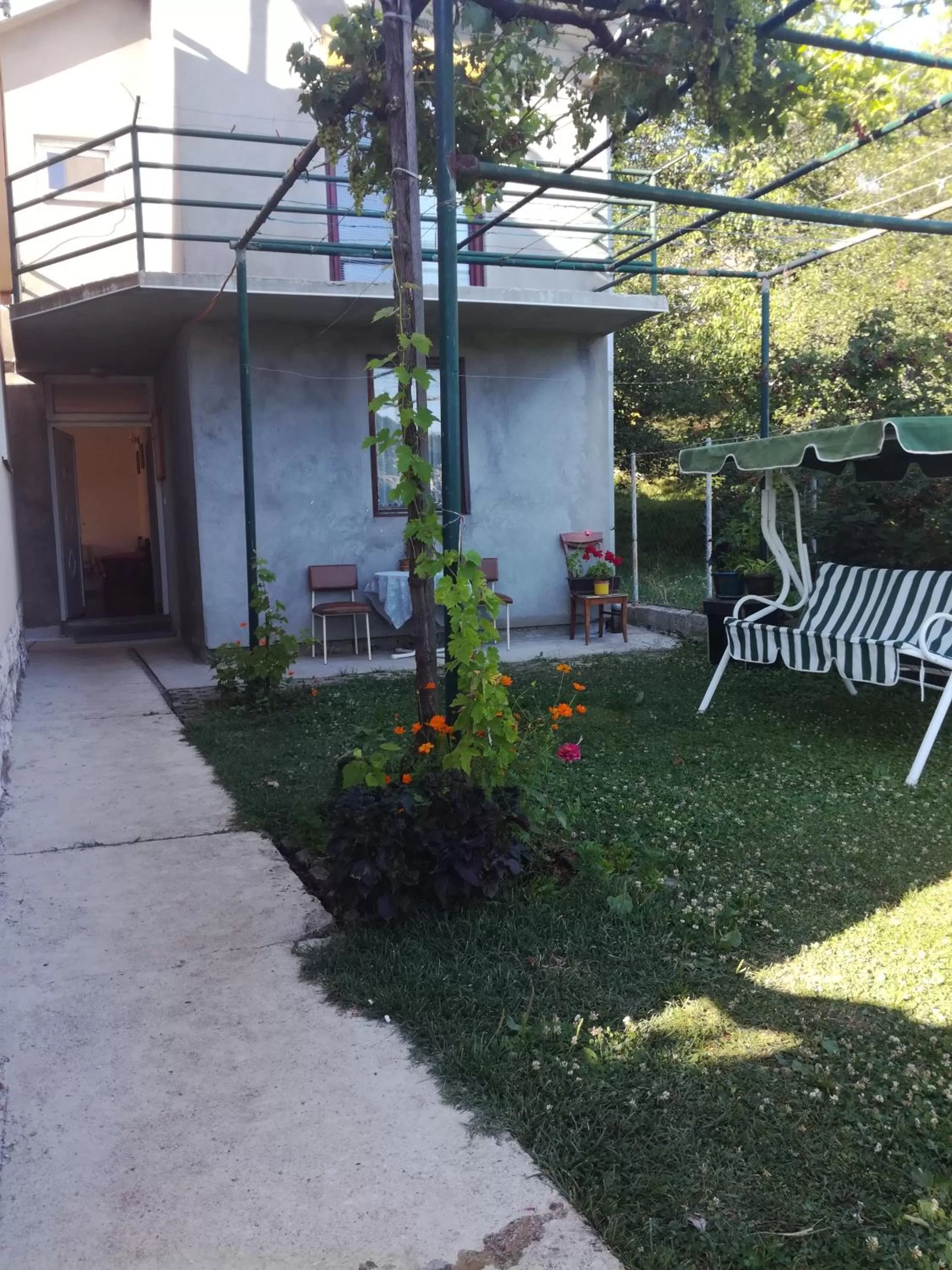 Property building in Frile Apartments