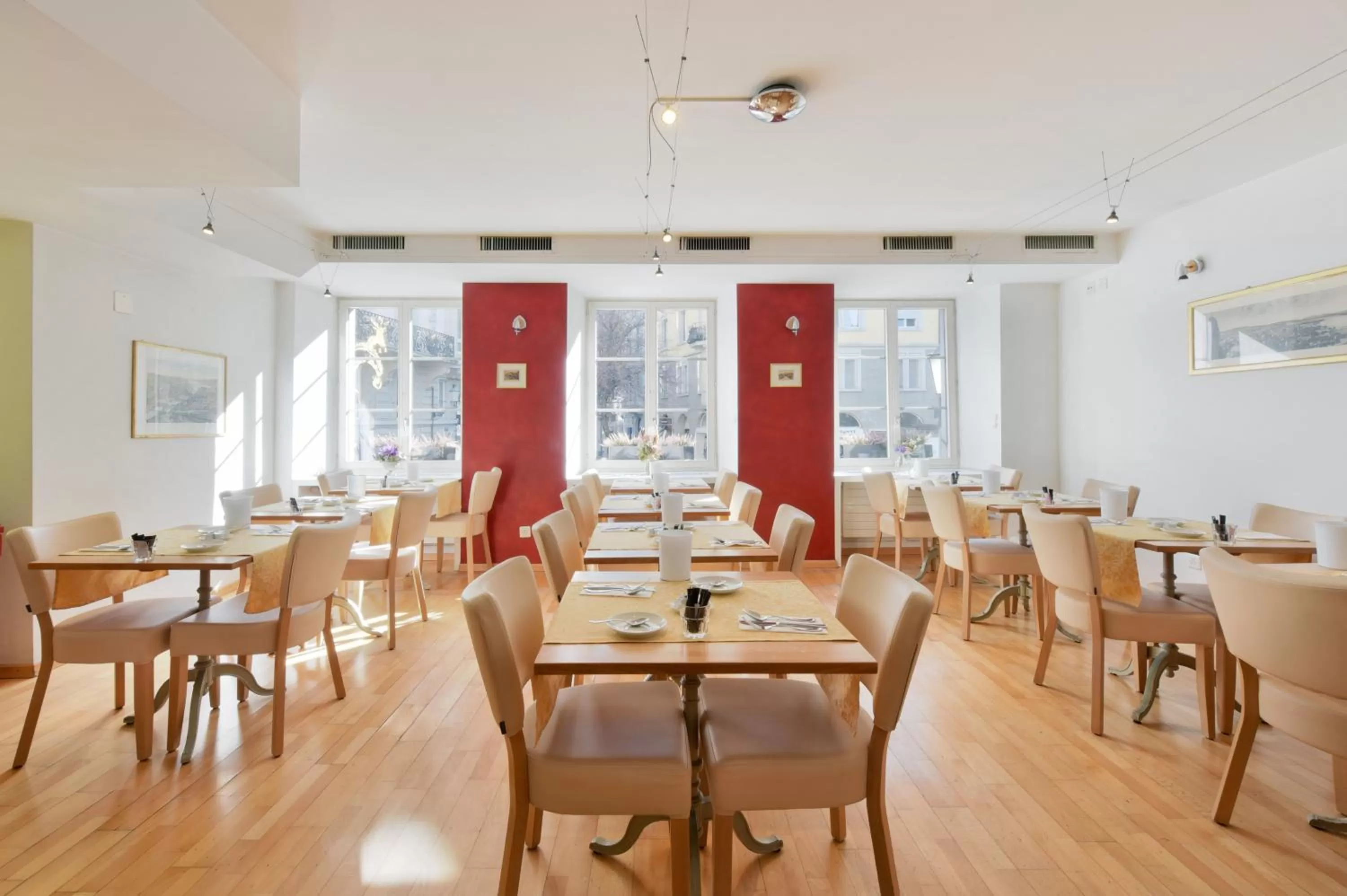 Breakfast in Hotel Hirschen