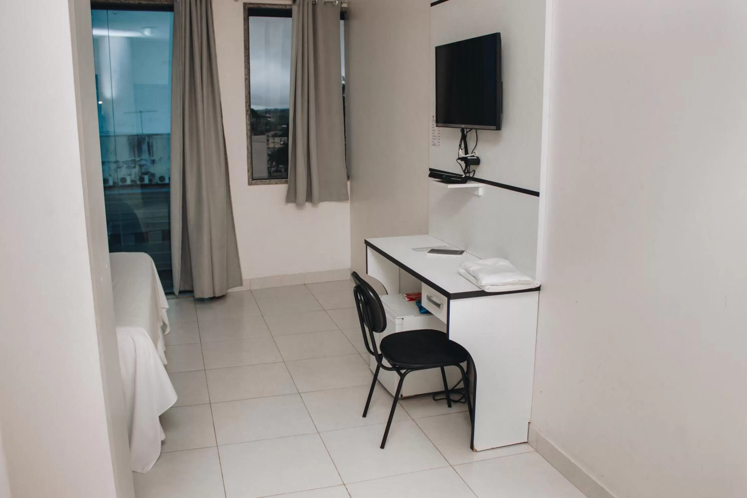 TV/Entertainment Center in Samir Hotel Business