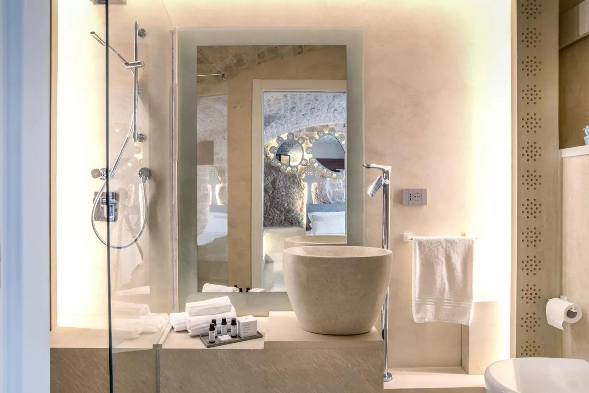 Shower, Bathroom in Vico Bianco Raro Villas Smart Rooms Collection
