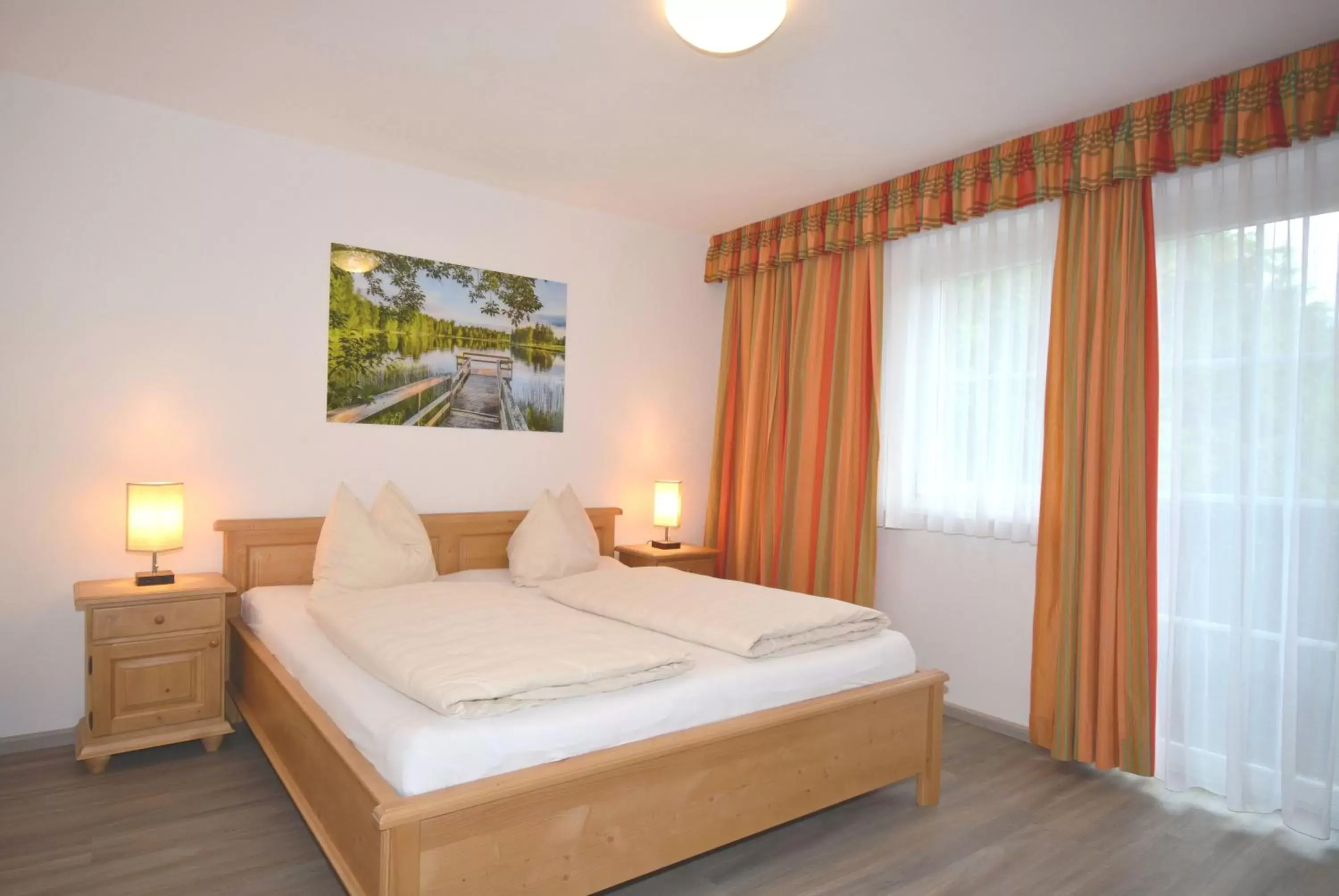 Photo of the whole room, Bed in Landhotel Post Ebensee am Traunsee ***S