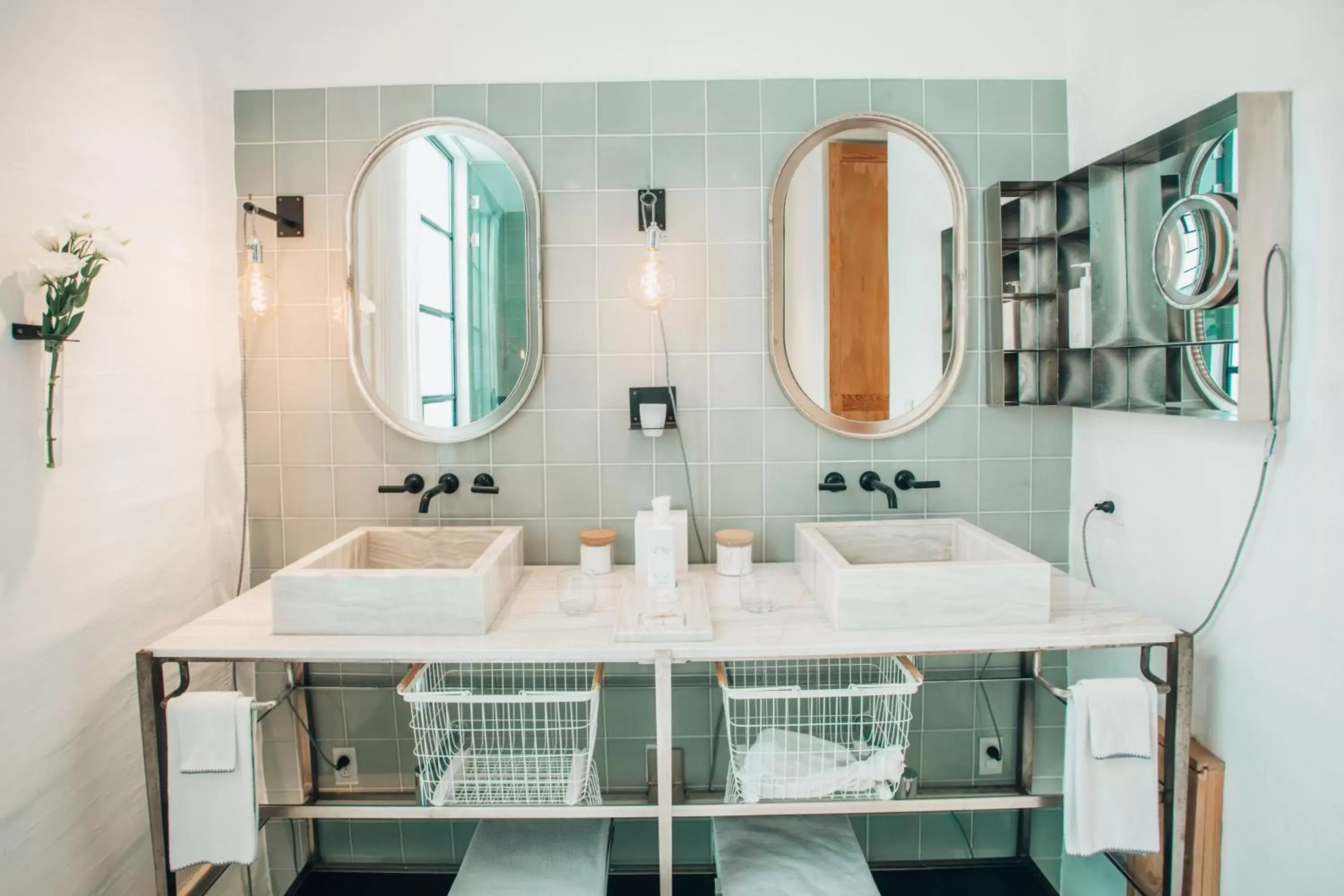 Bathroom in LOtel-Casa Arca