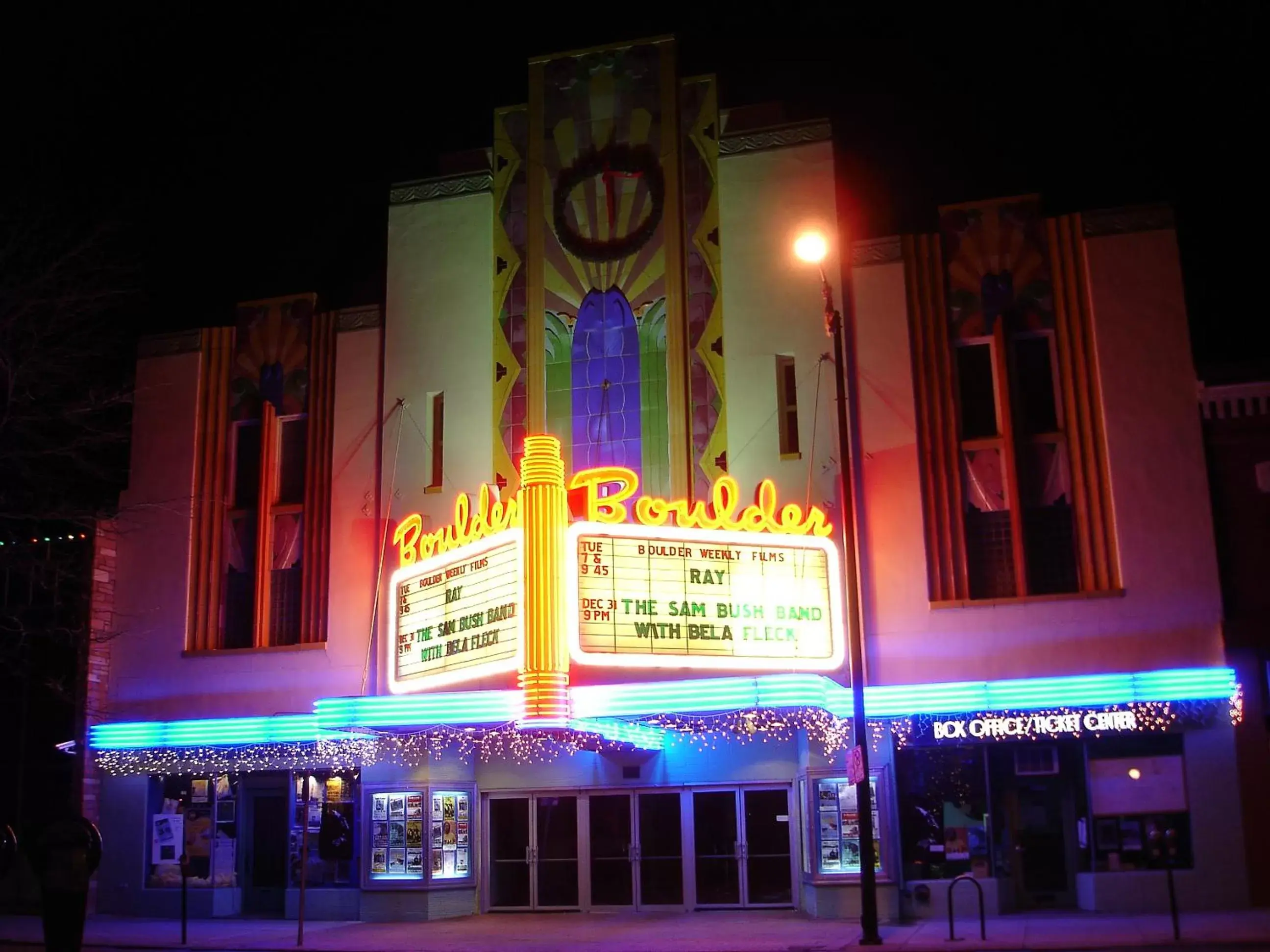 Nearby landmark, Property Building in The Bradley Boulder Inn