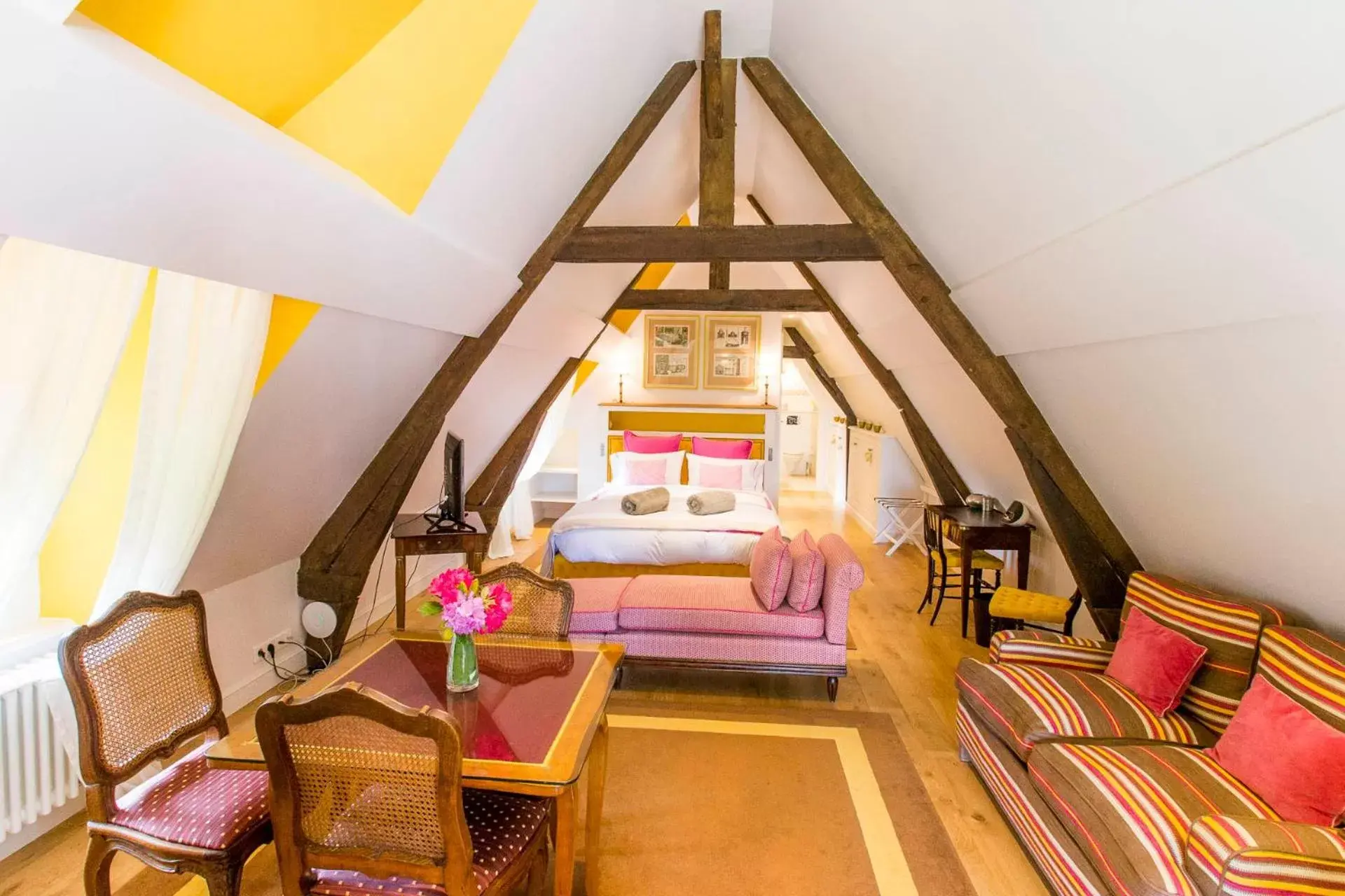 Comfort Triple Room with Kitchenette in Le Clos de Grâce