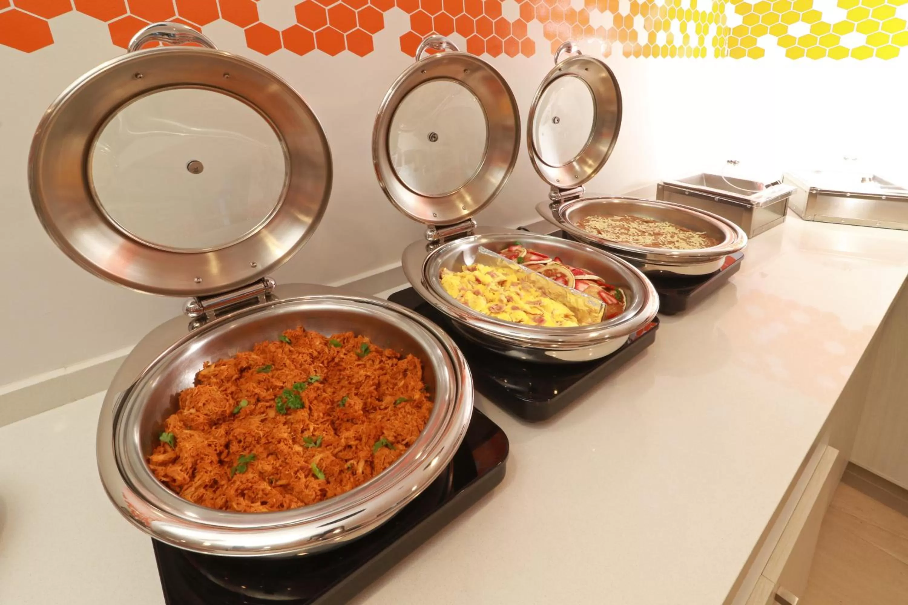 Restaurant/places to eat in Holiday Inn Express & Suites - Ensenada Centro by IHG